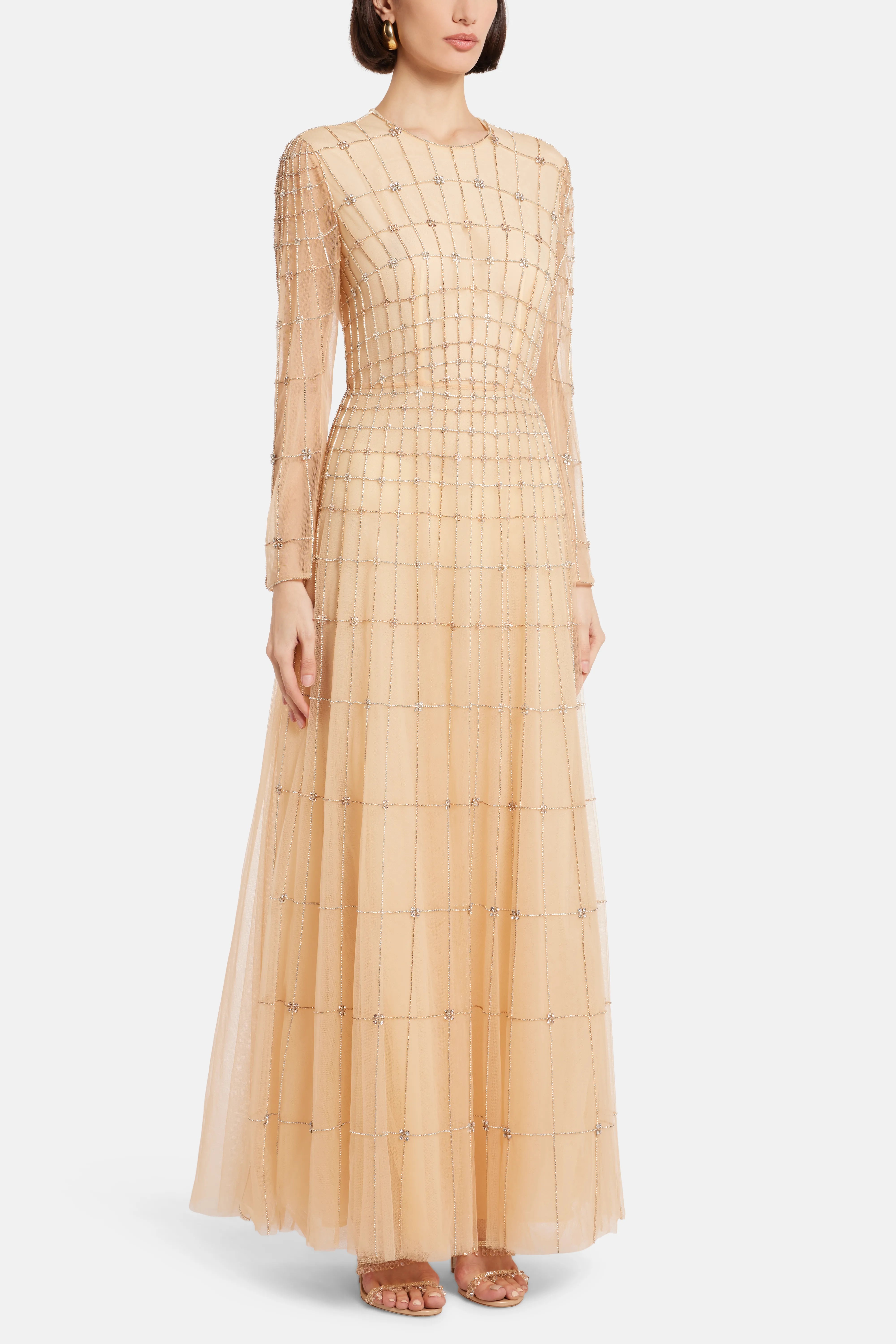 فستان سهرة أنيسة المطرز بتول