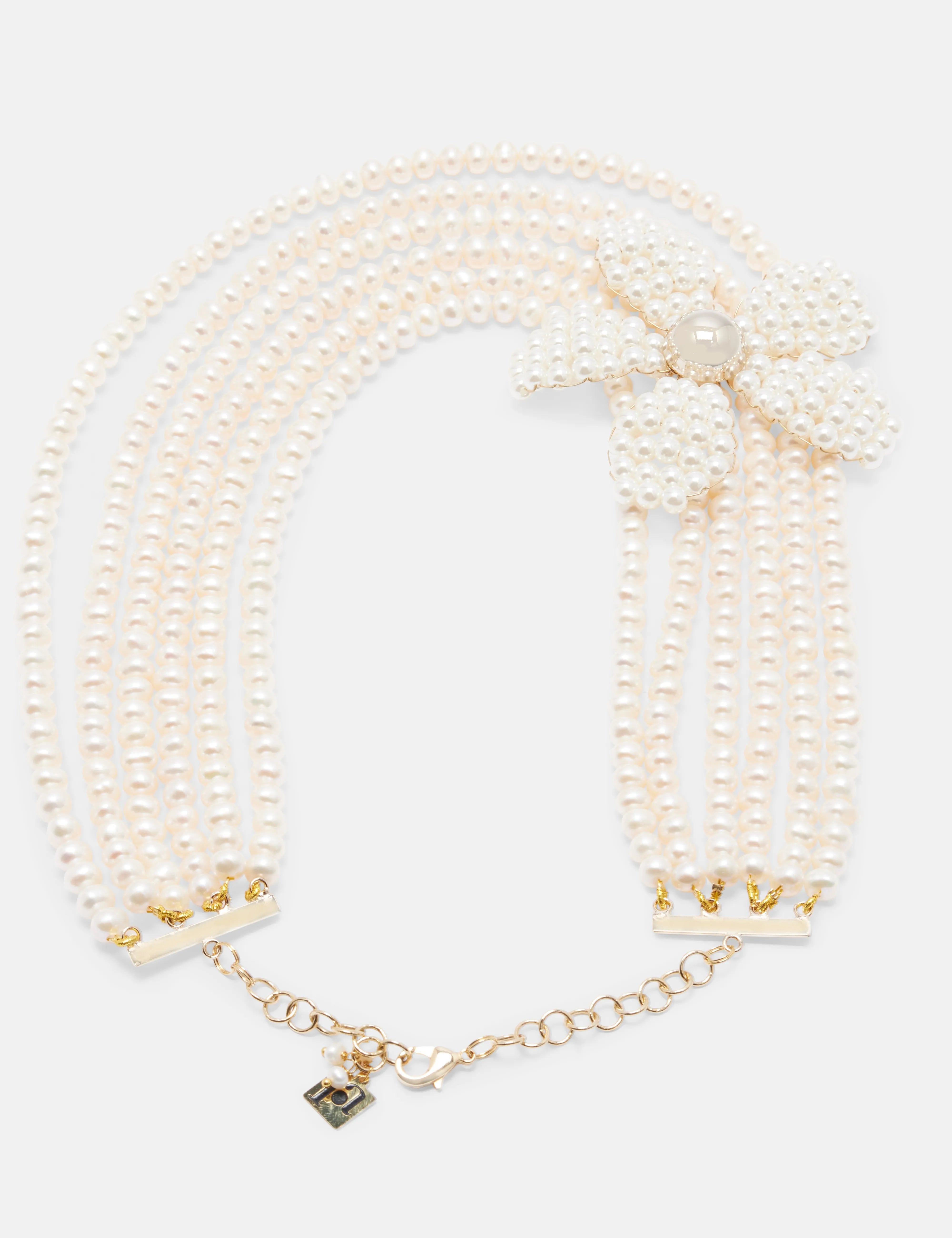 Gardenia Necklace