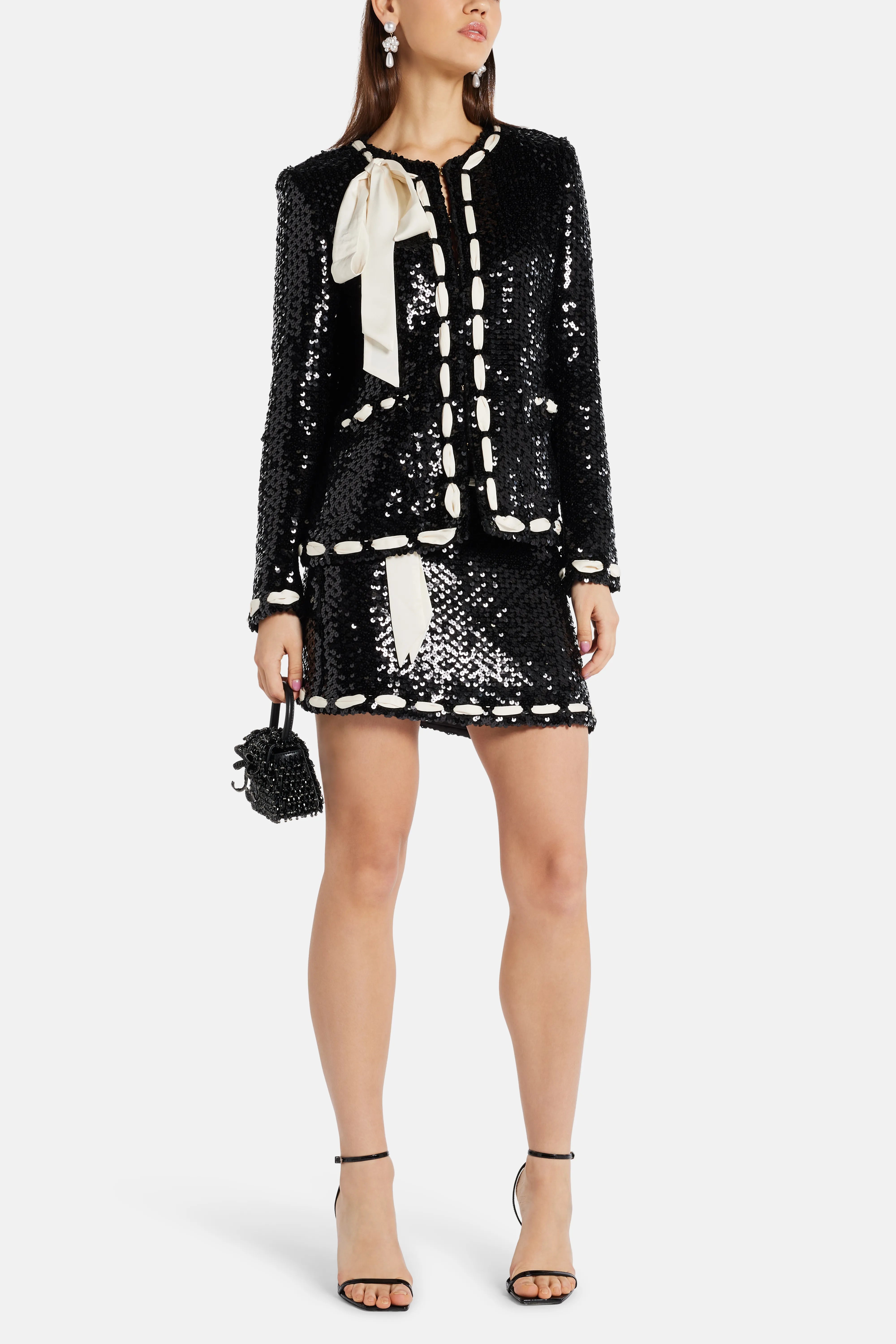 Lamoine Sequins Lovina Bow Knit Mini Skirt in Black/ White