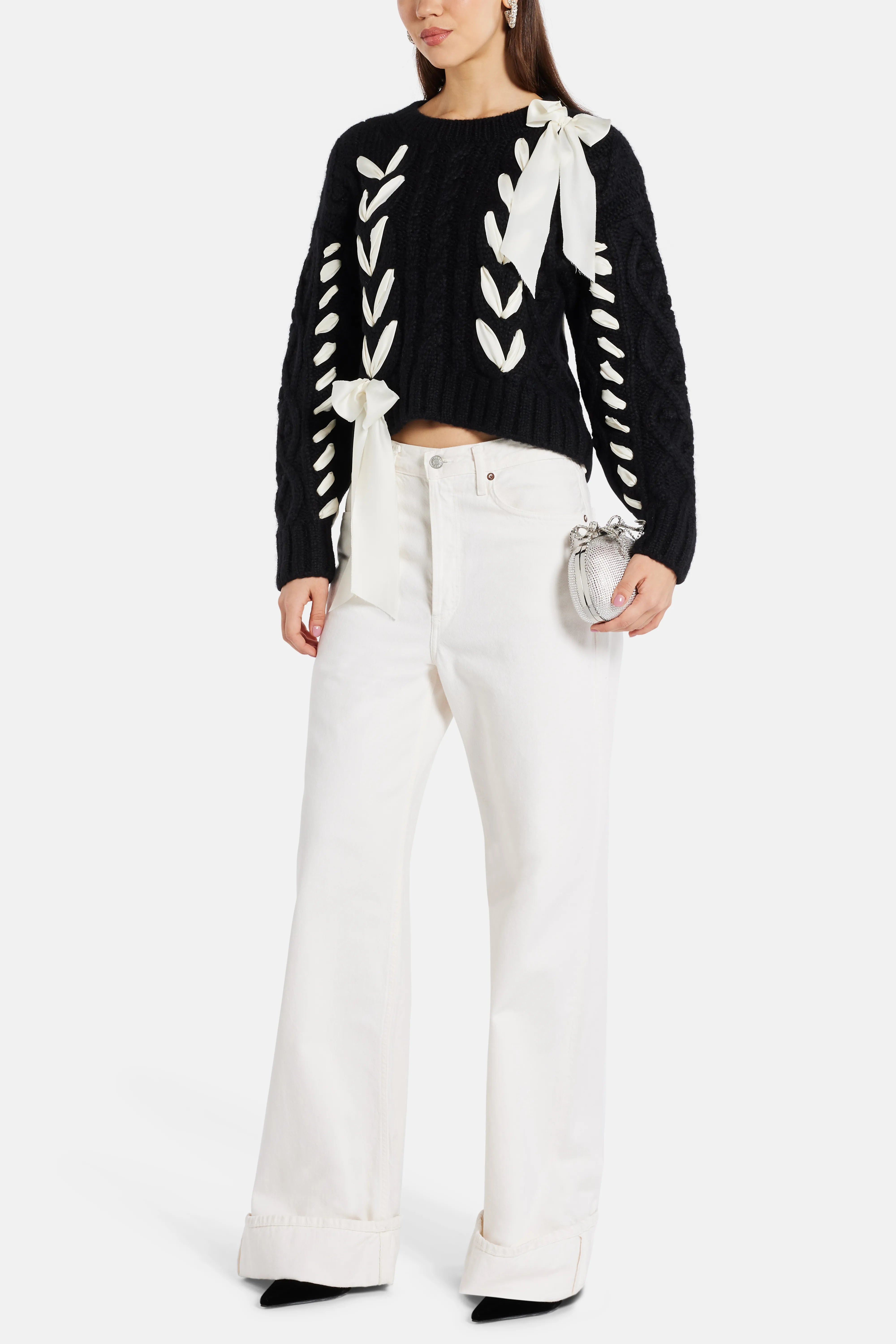 Ribbon Cables Parson Bow Knit Pullover Top in Black/ White