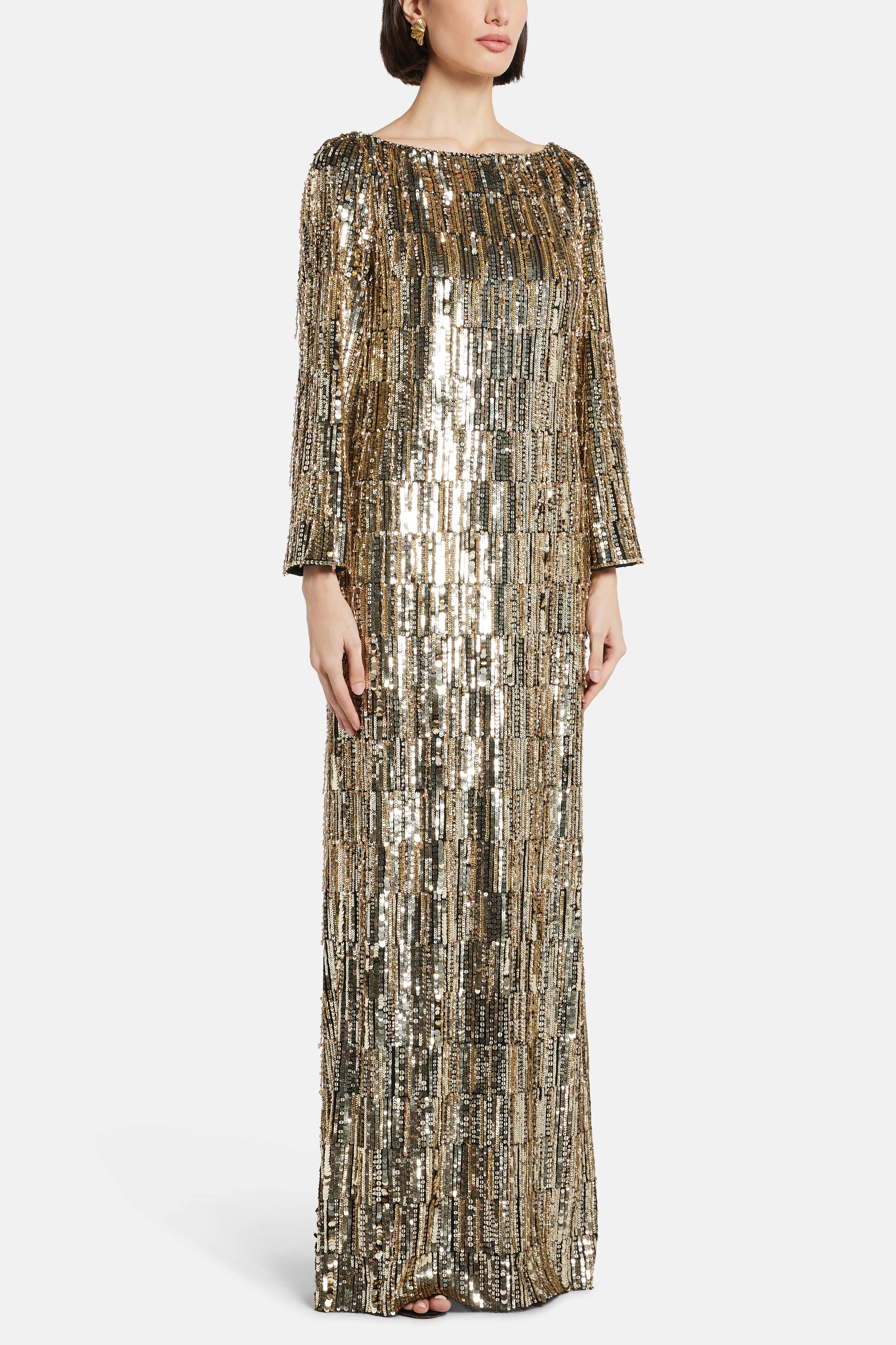 فستان السهرة المطرز إيرثا