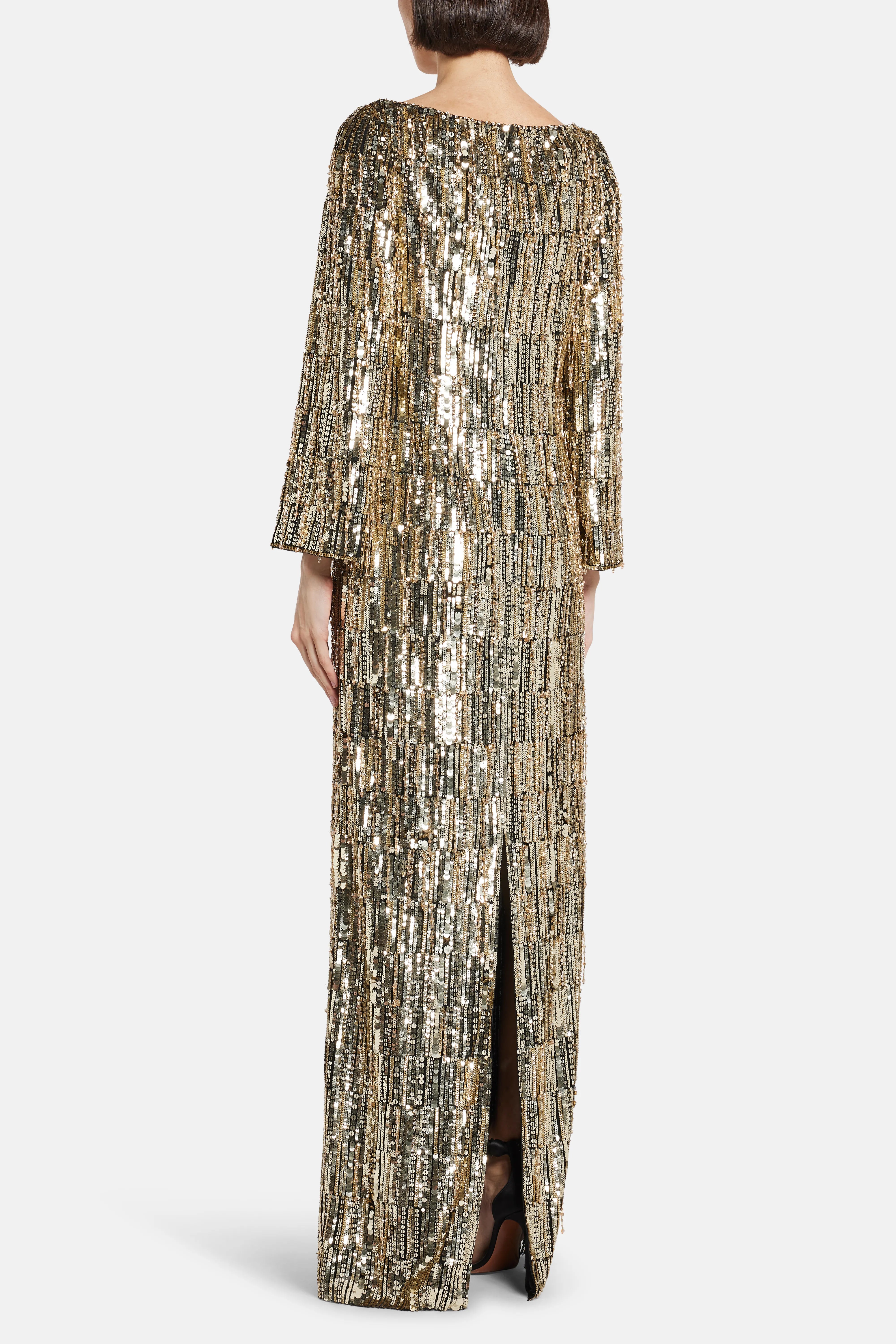 فستان السهرة المطرز إيرثا