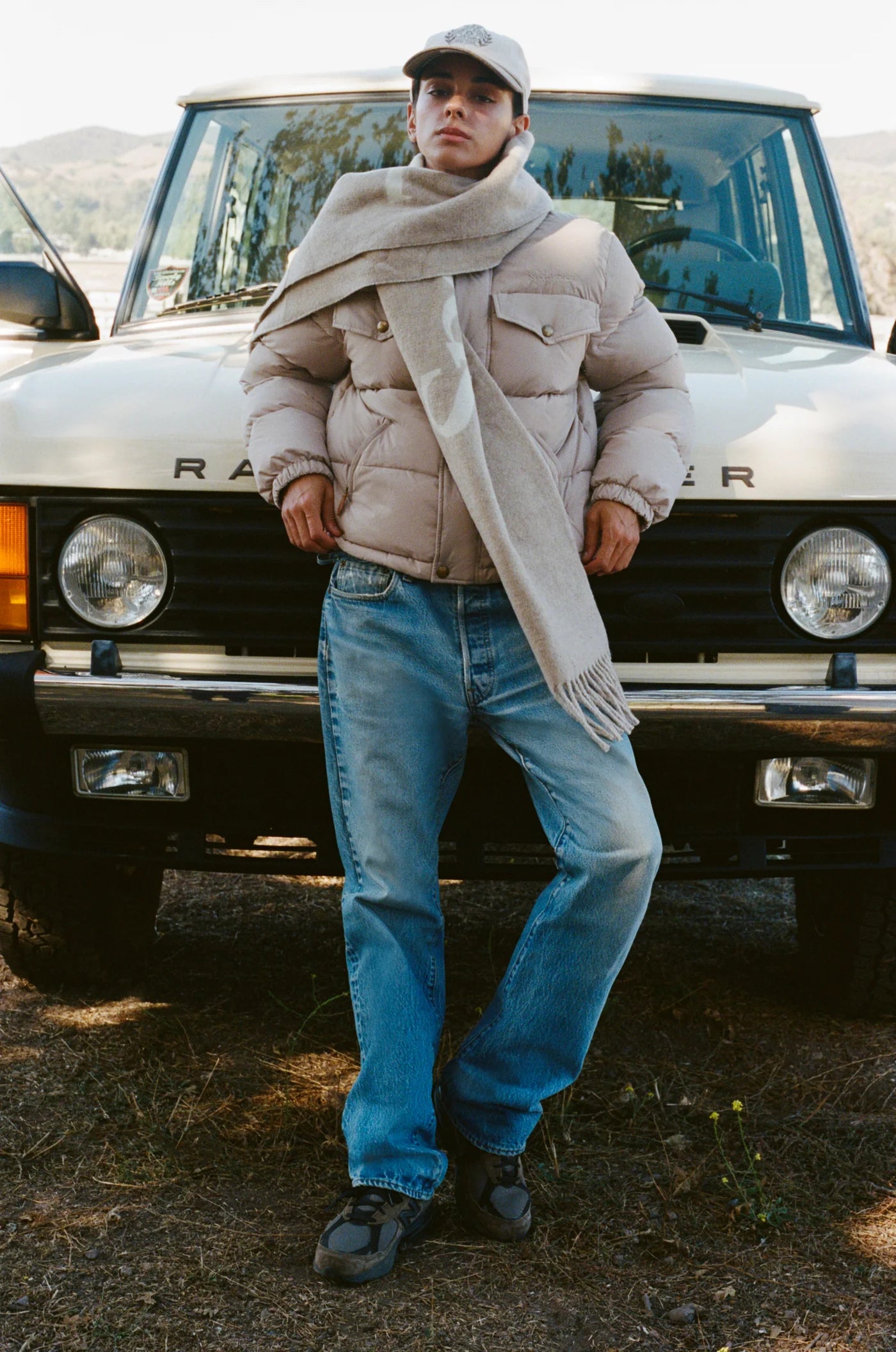 Big Serif Wool Scarf in Beige