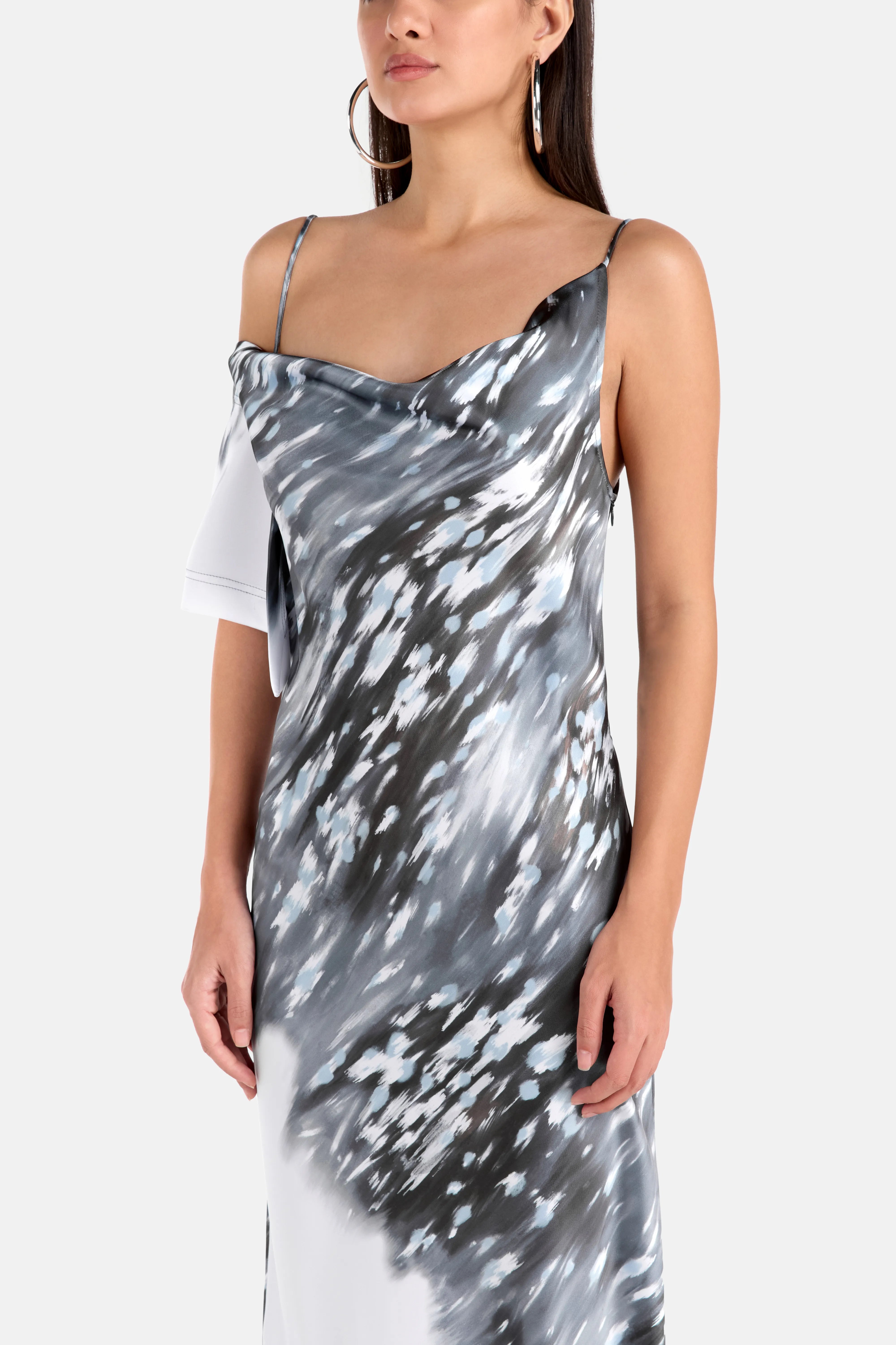 Veliori One Shoulder Patterned Lace Midi Dress in Grey