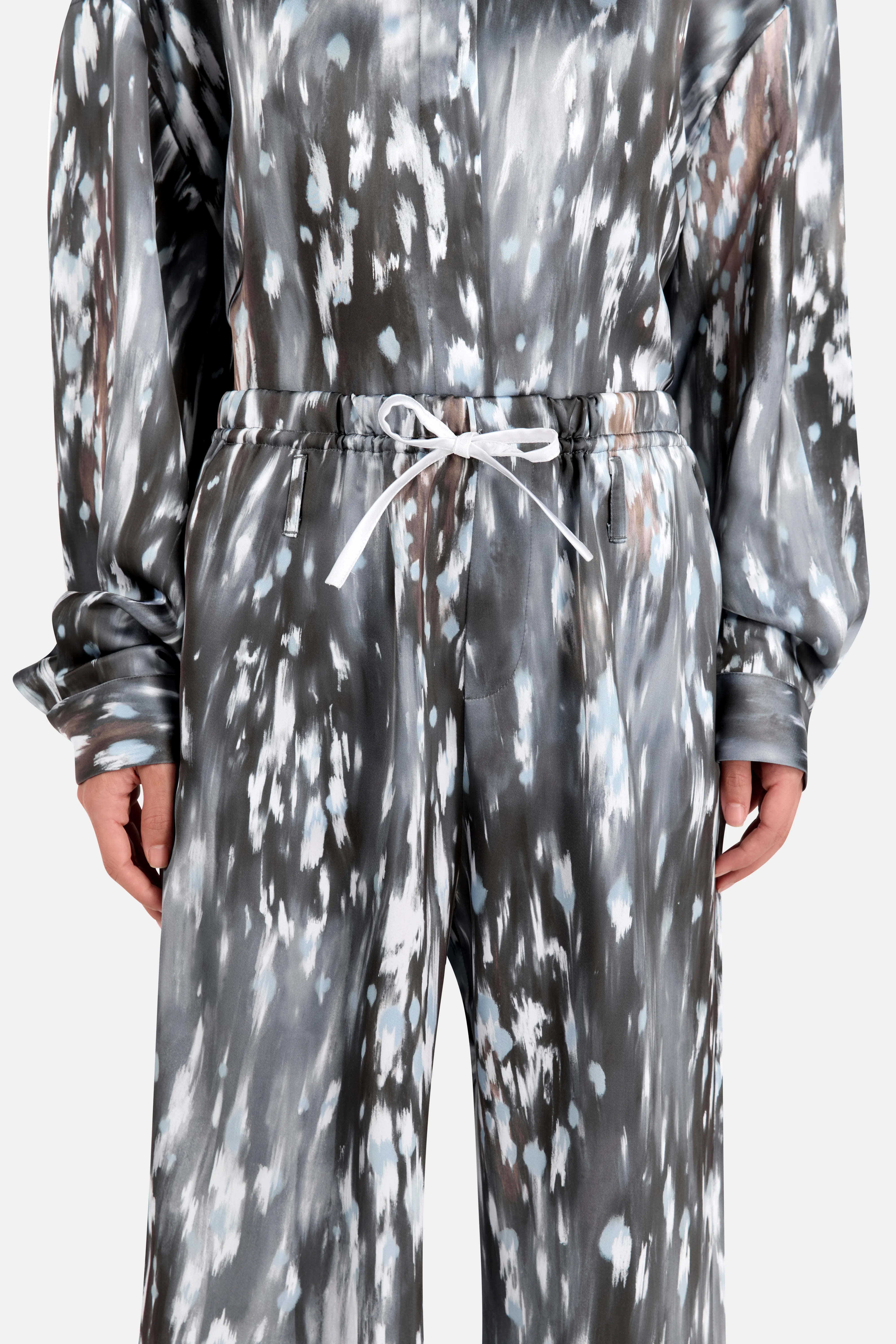 Veolina Patterned Wide Legged Trousers in Grey