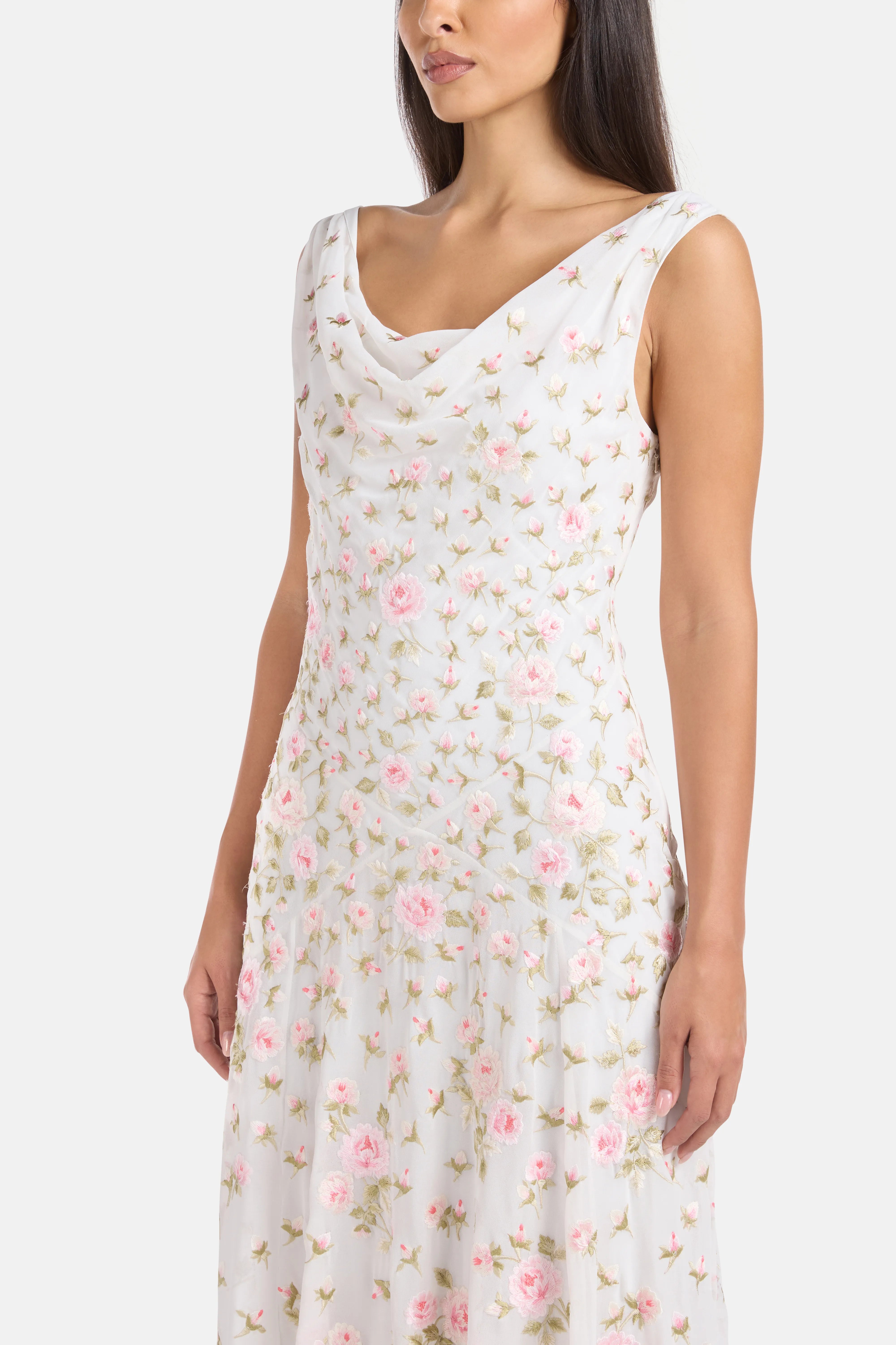 Rose Bloom Georgette Sleeveless Floral Evening Dress in White