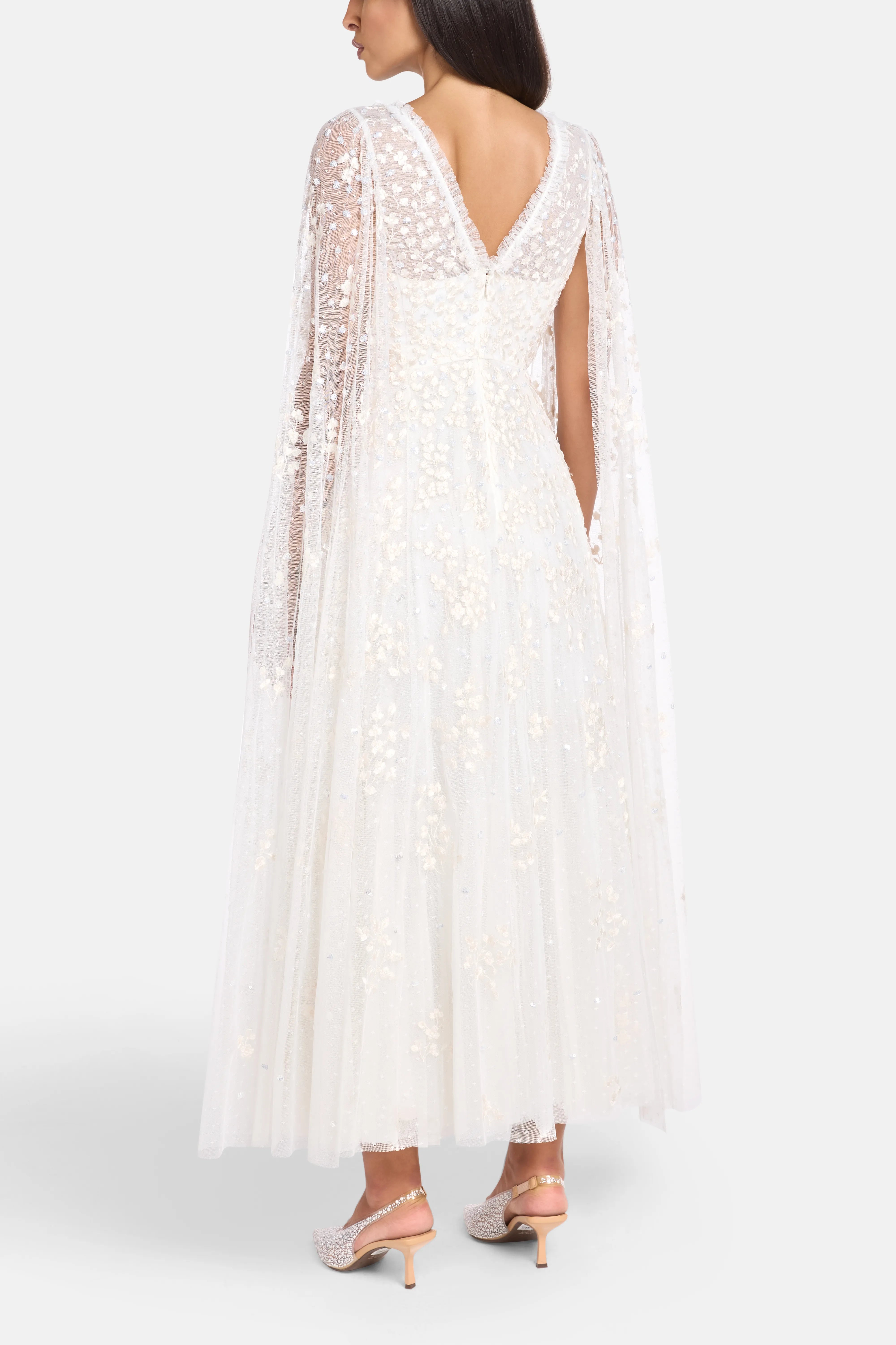 Versailles Ditsy Cape Floral Sequins Evening Dress in White