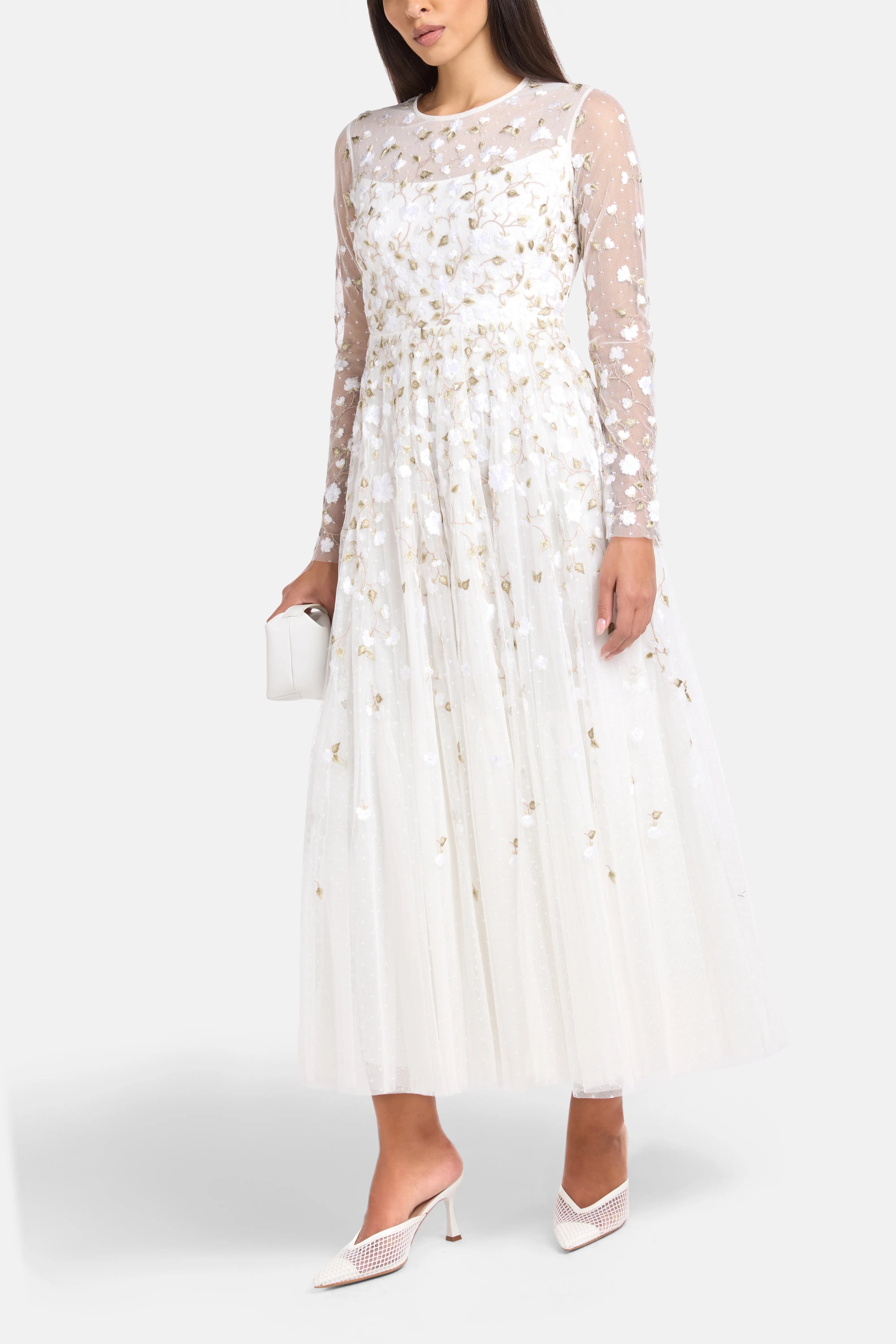 Trailing Roses Floral Evening Dress in White