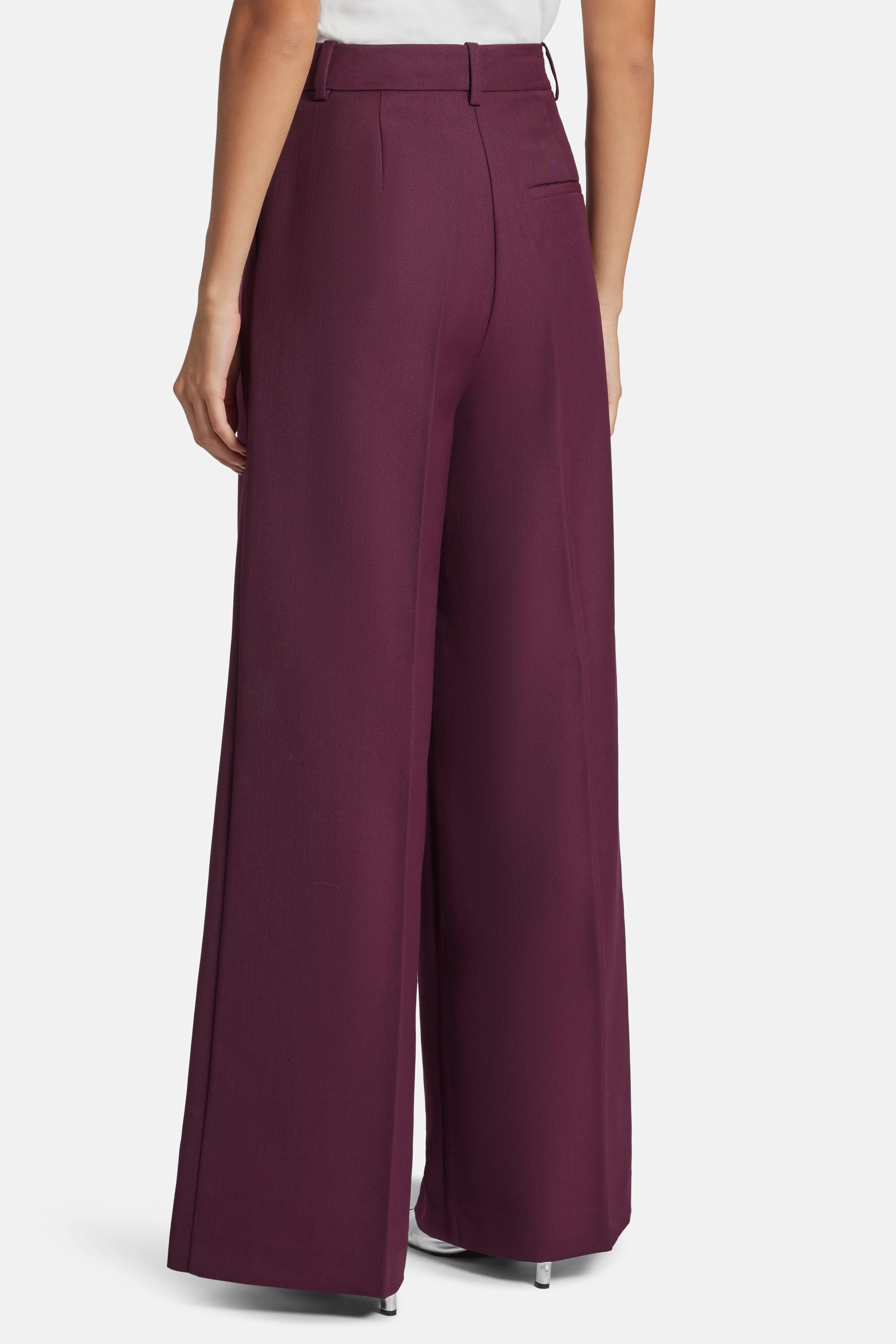 Lou High Waisted Flared Wool Trousers in Burgundy