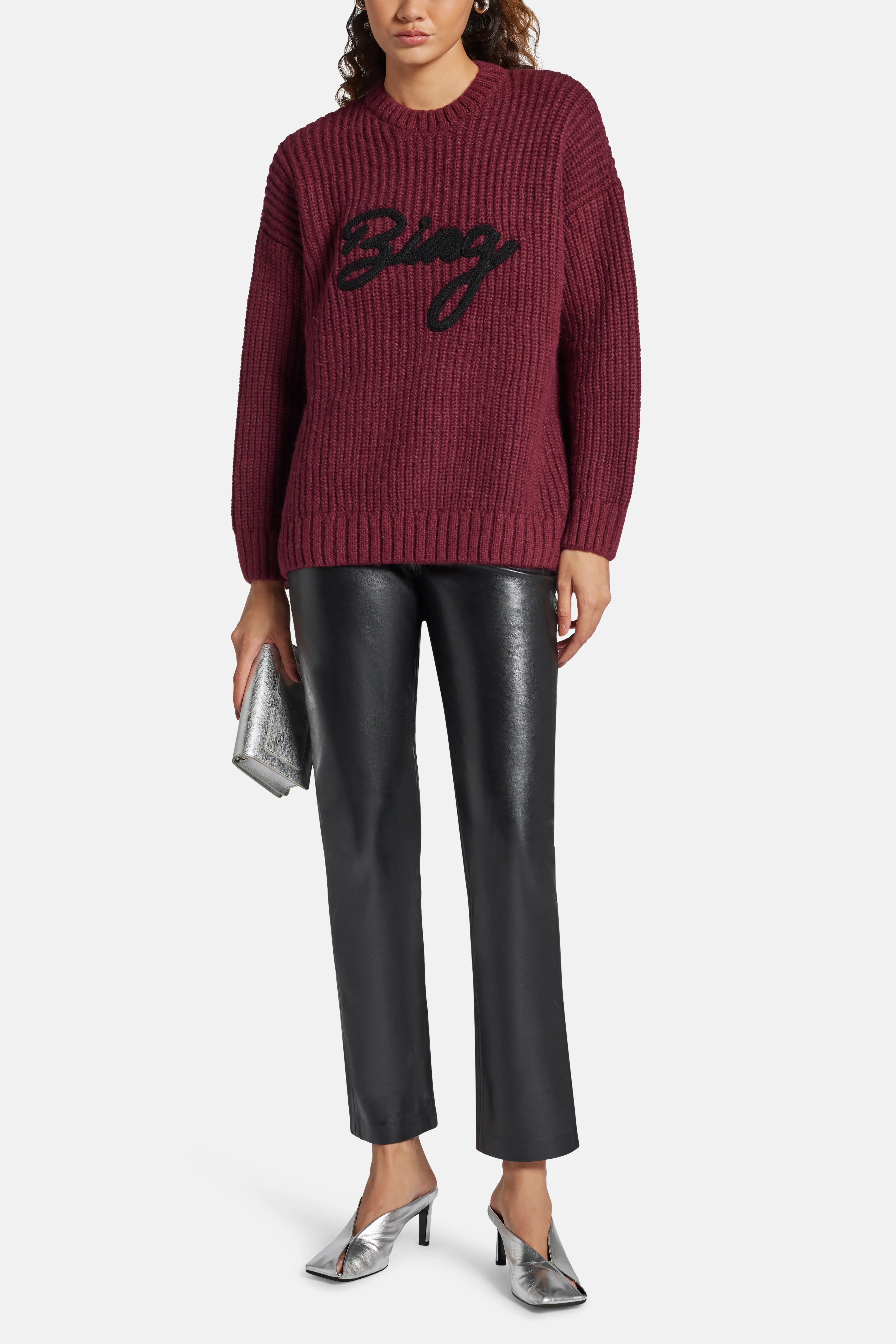Sydney Signature Logo Crew Neck Sweater in Burgundy