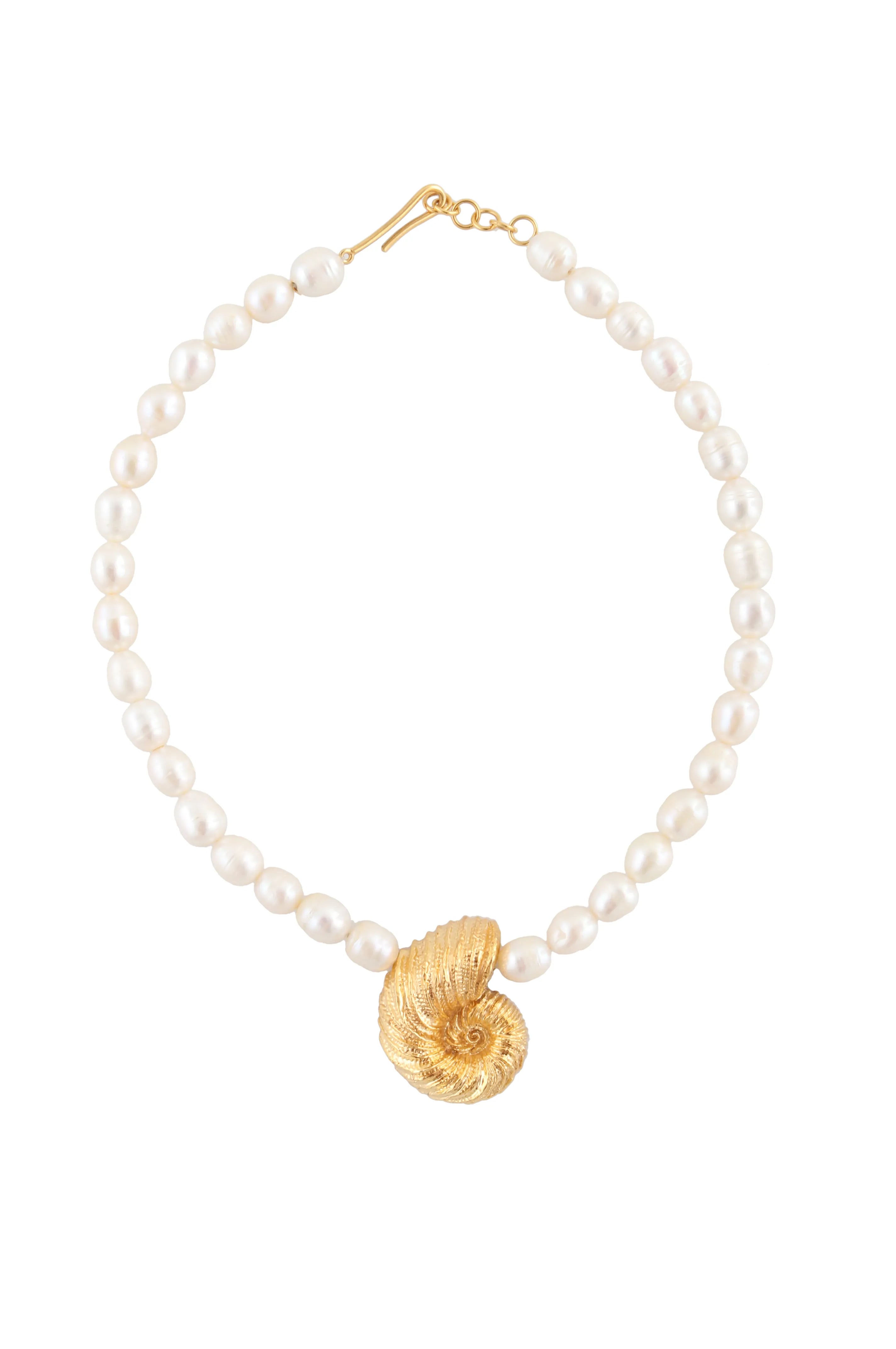 Statement Pearl Seashell Necklace in Gold