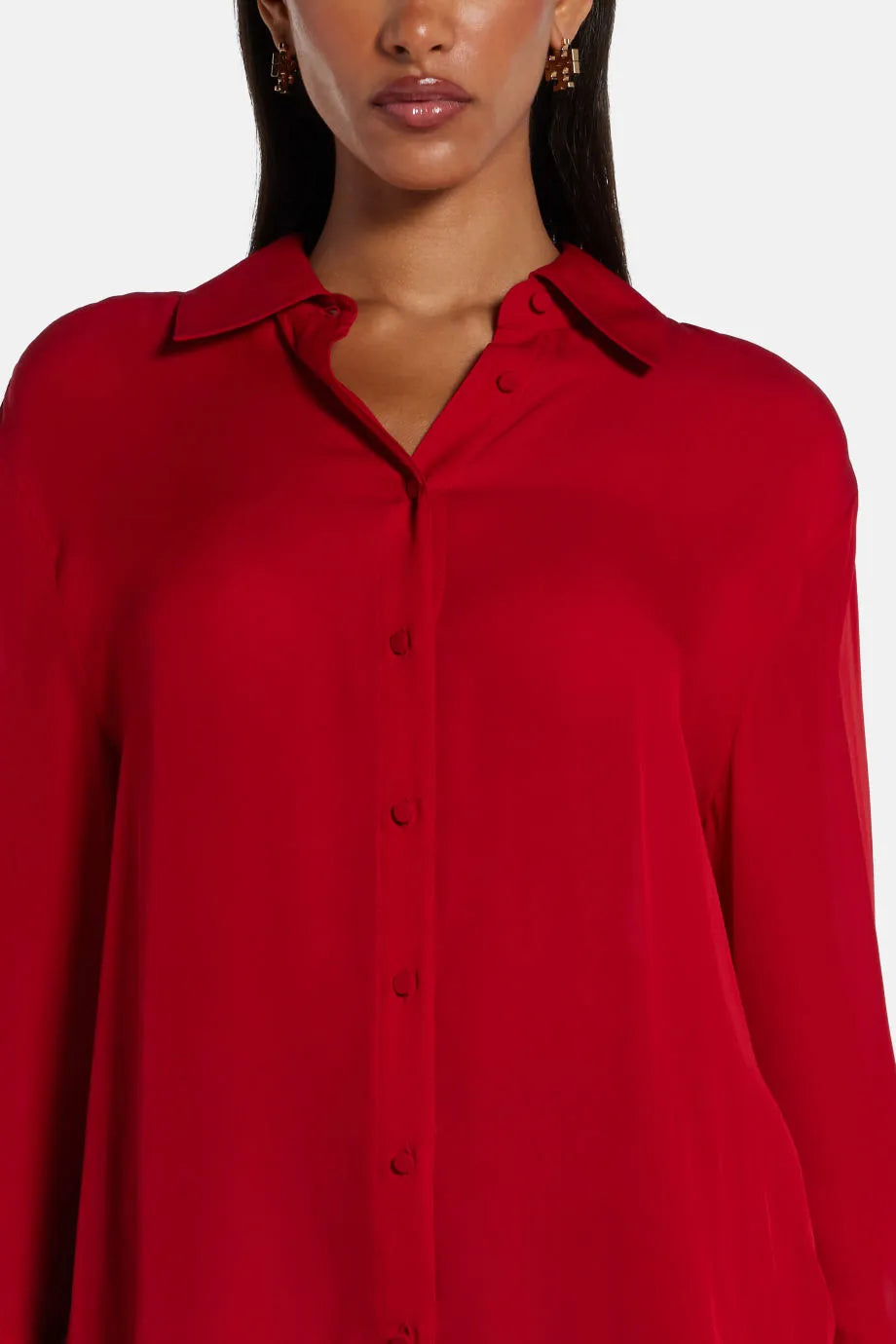بلوزة حرير بريدجيت بأزرار باللون الحمراء