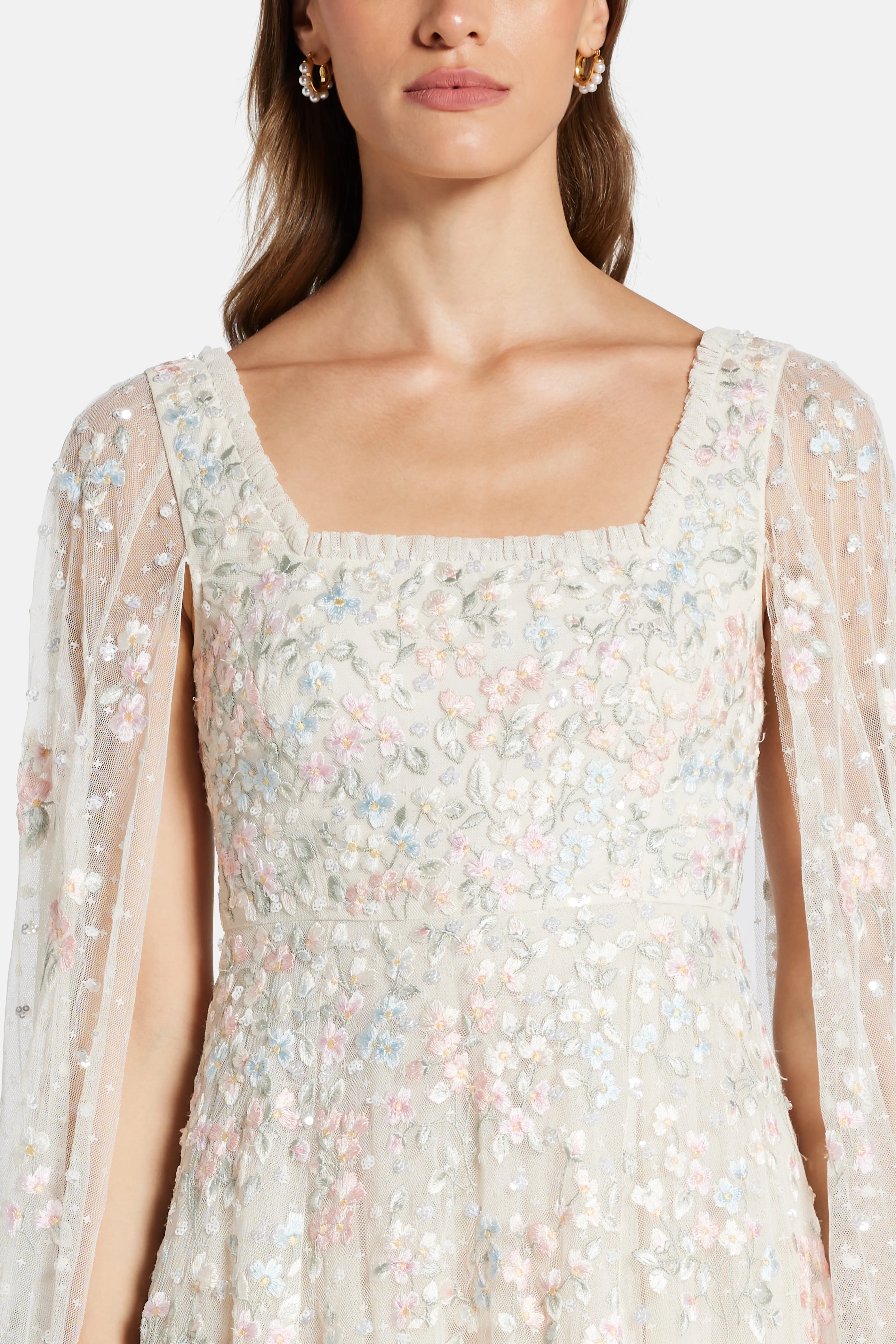 Versailles Ditsy Cape Sleeve Evening Dress in Cream