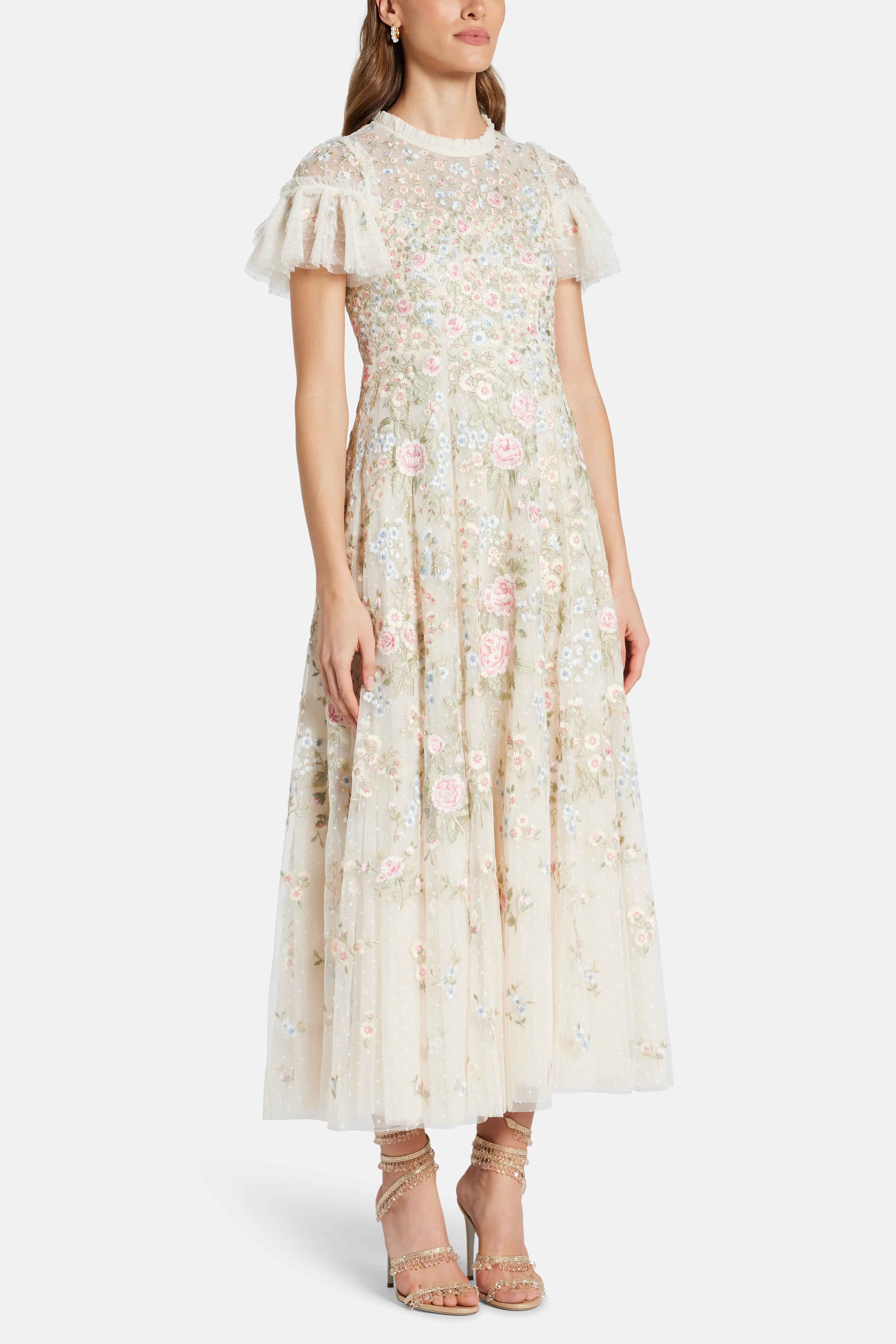 Antoinettes Floral Round Neck Evening Dress in Cream