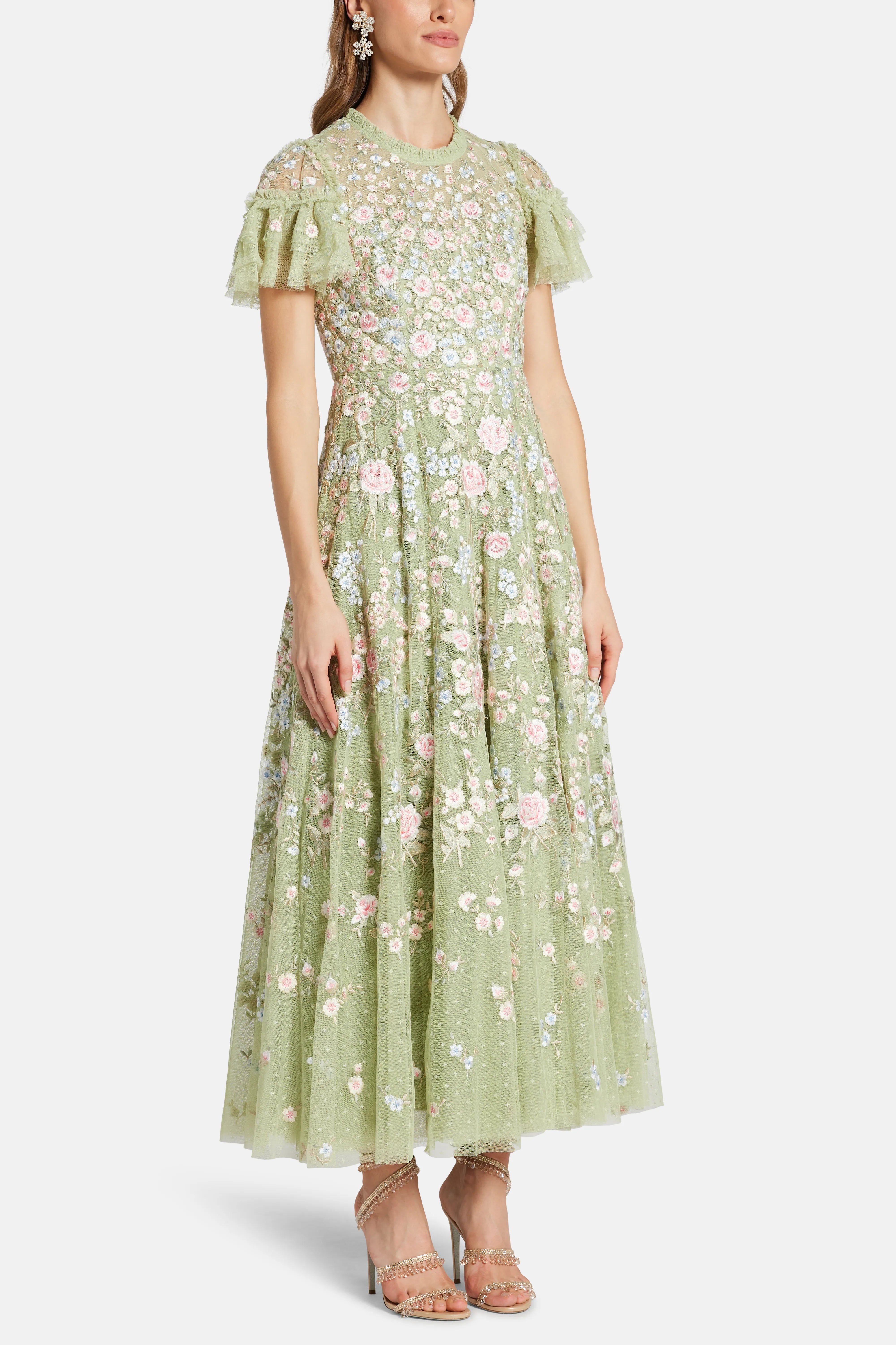 Antoinettes Floral Round Neck Evening Dress in Green