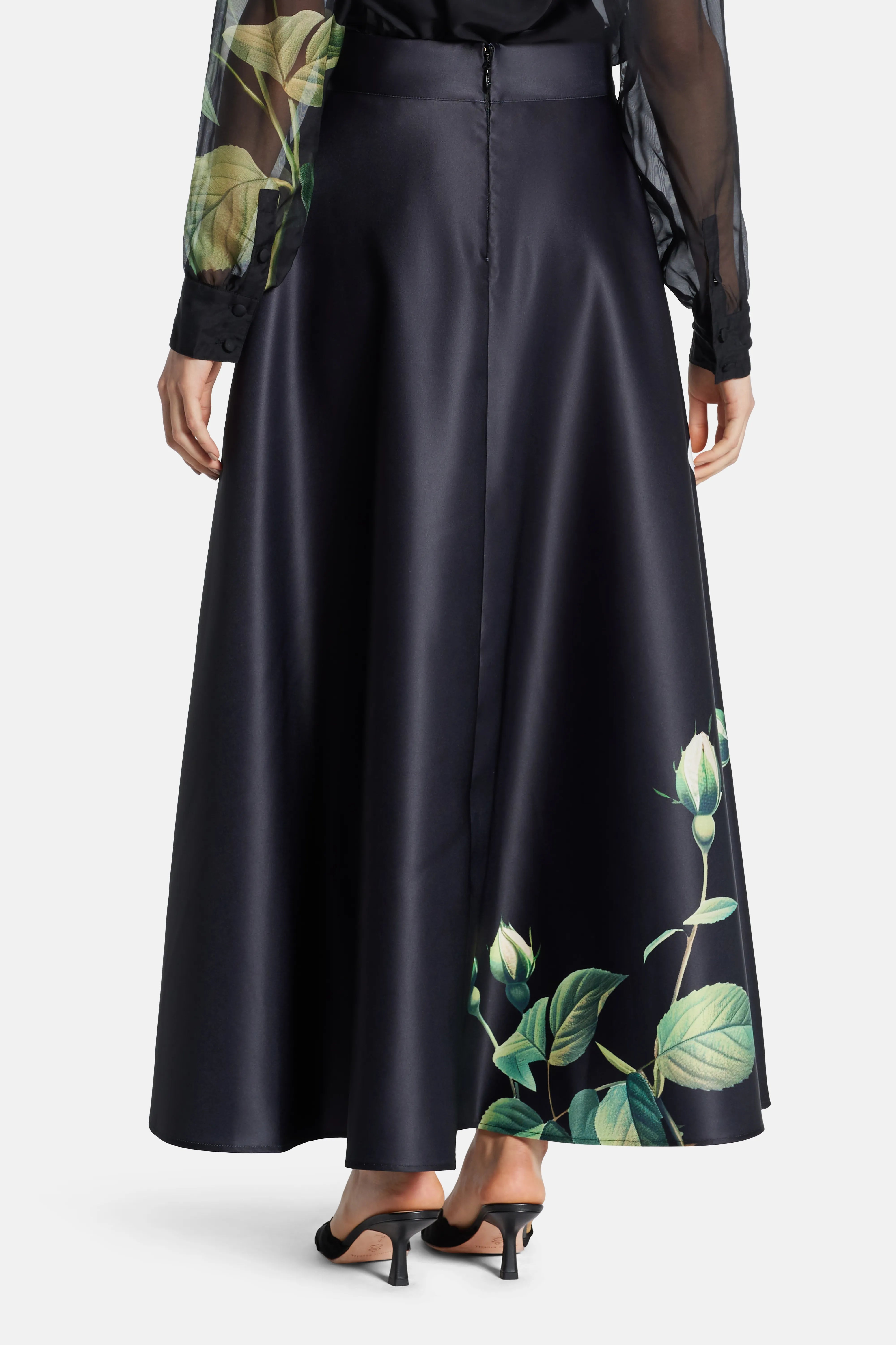 Rosalyn Floral Maxi Skirt In Black