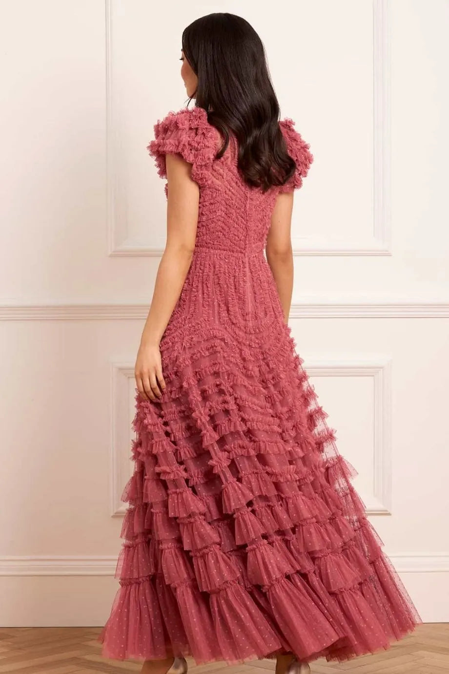 La Vie En Rose Round Neck Short Sleeves Evening Dress in Maroon