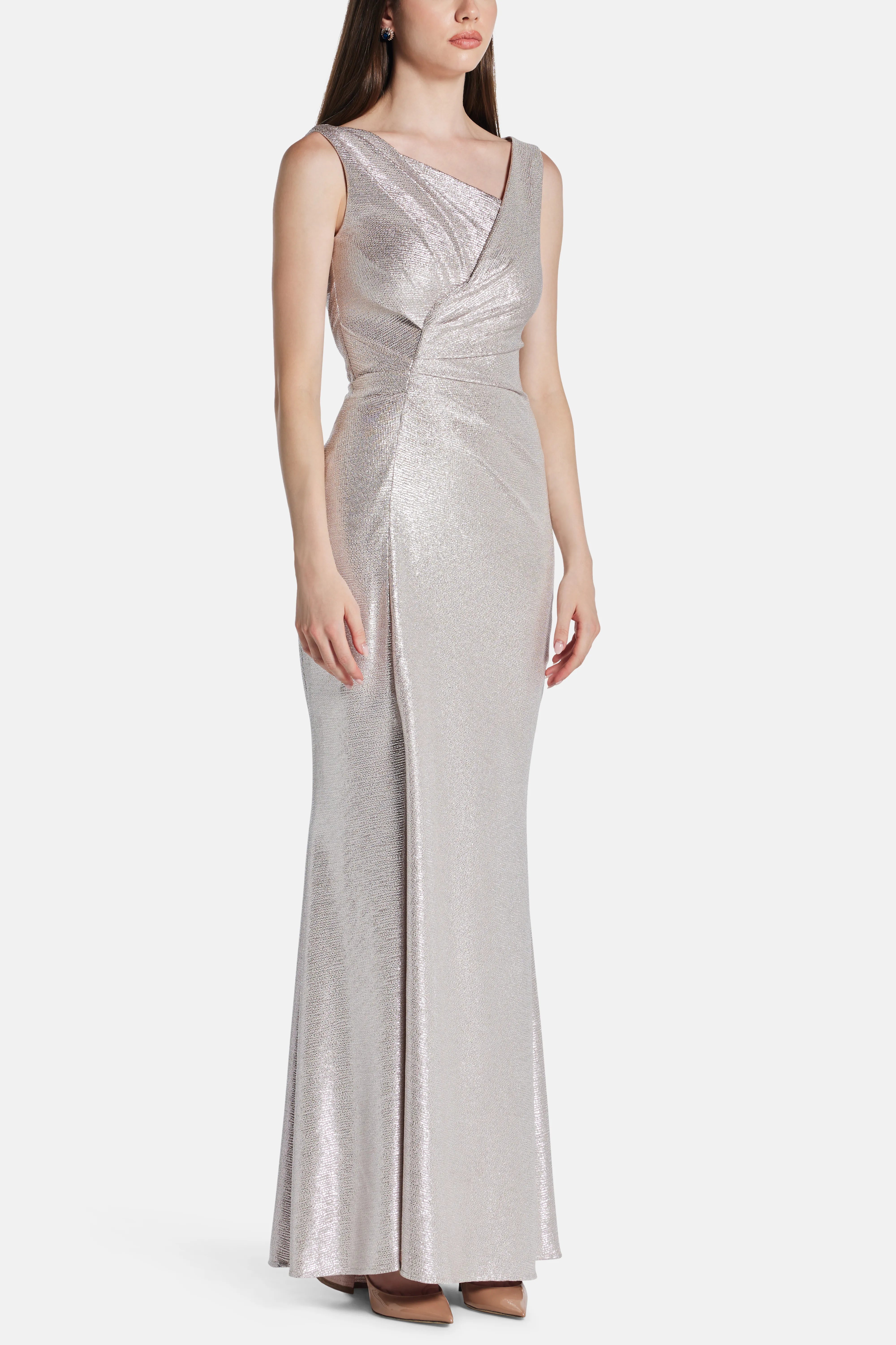 Mirrorball Shimmer Stretch Sleeveless Evening Dress in White