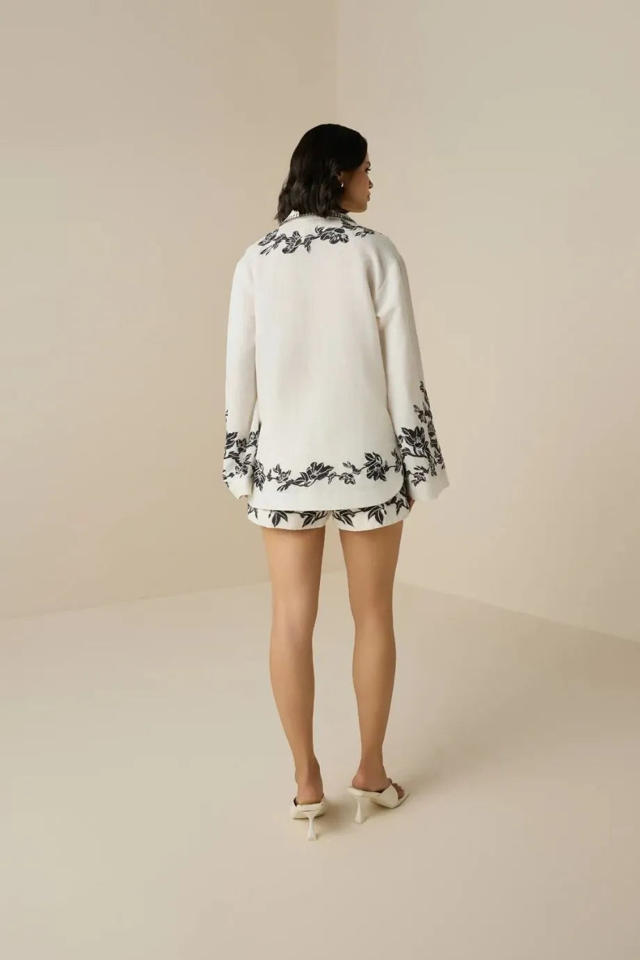 Aahi Floral Long Sleeves Linen Blouse in White