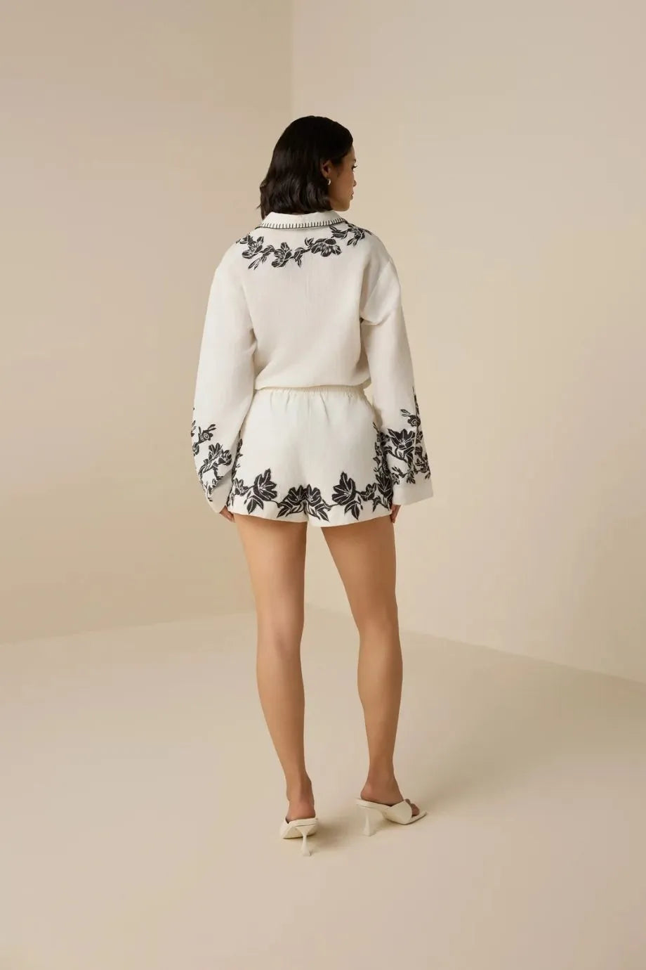 Aahi Floral Linen Drawstring Shorts in White