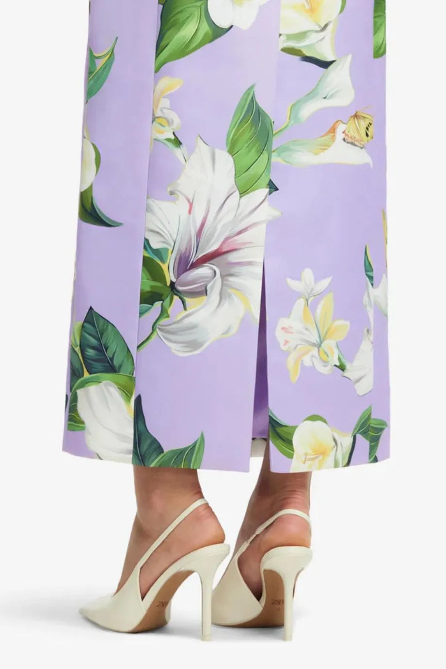 Lucinda Floral Lily Blossom Maxi Dress in Purple