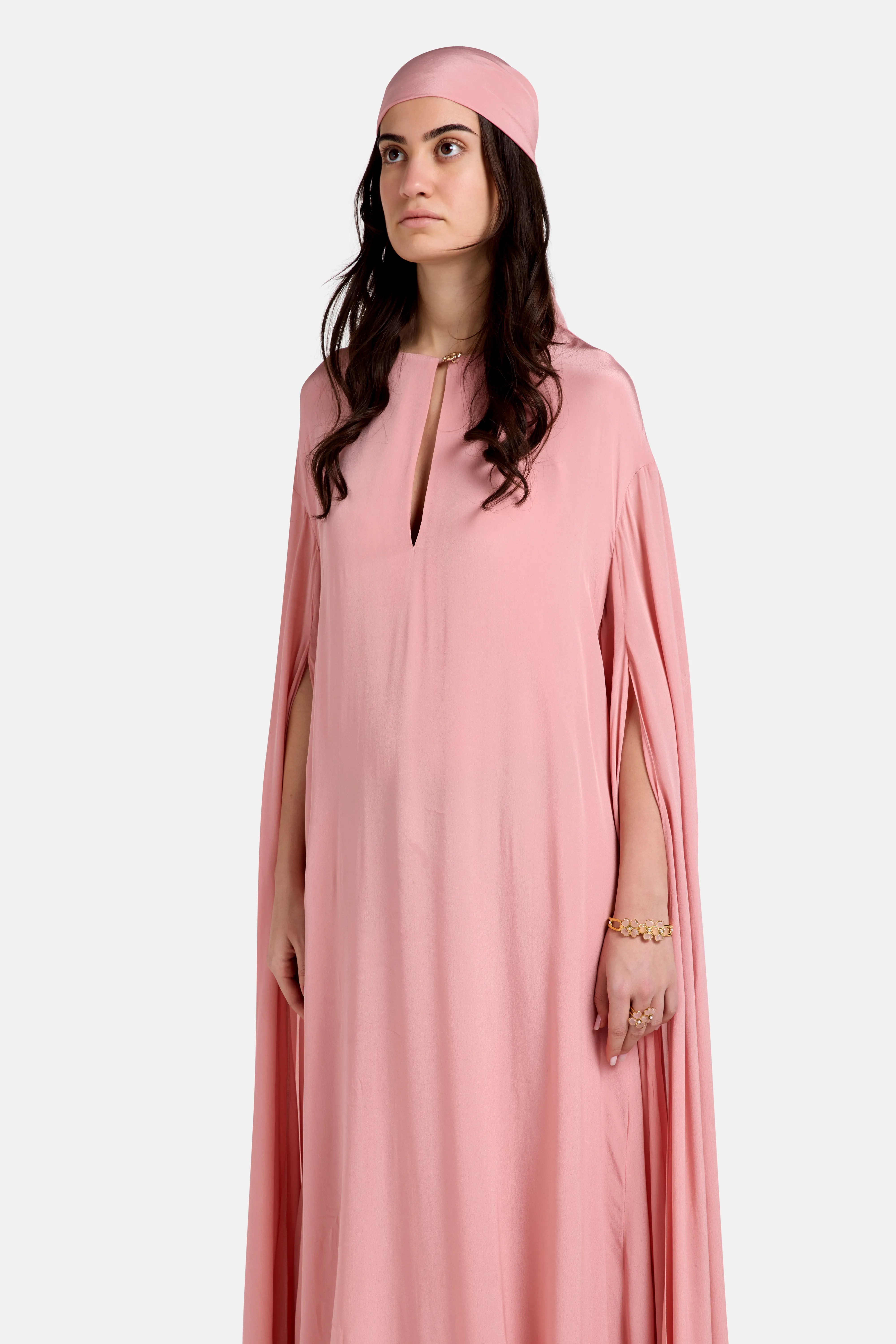Cape Sleeves Kaftan in Pink