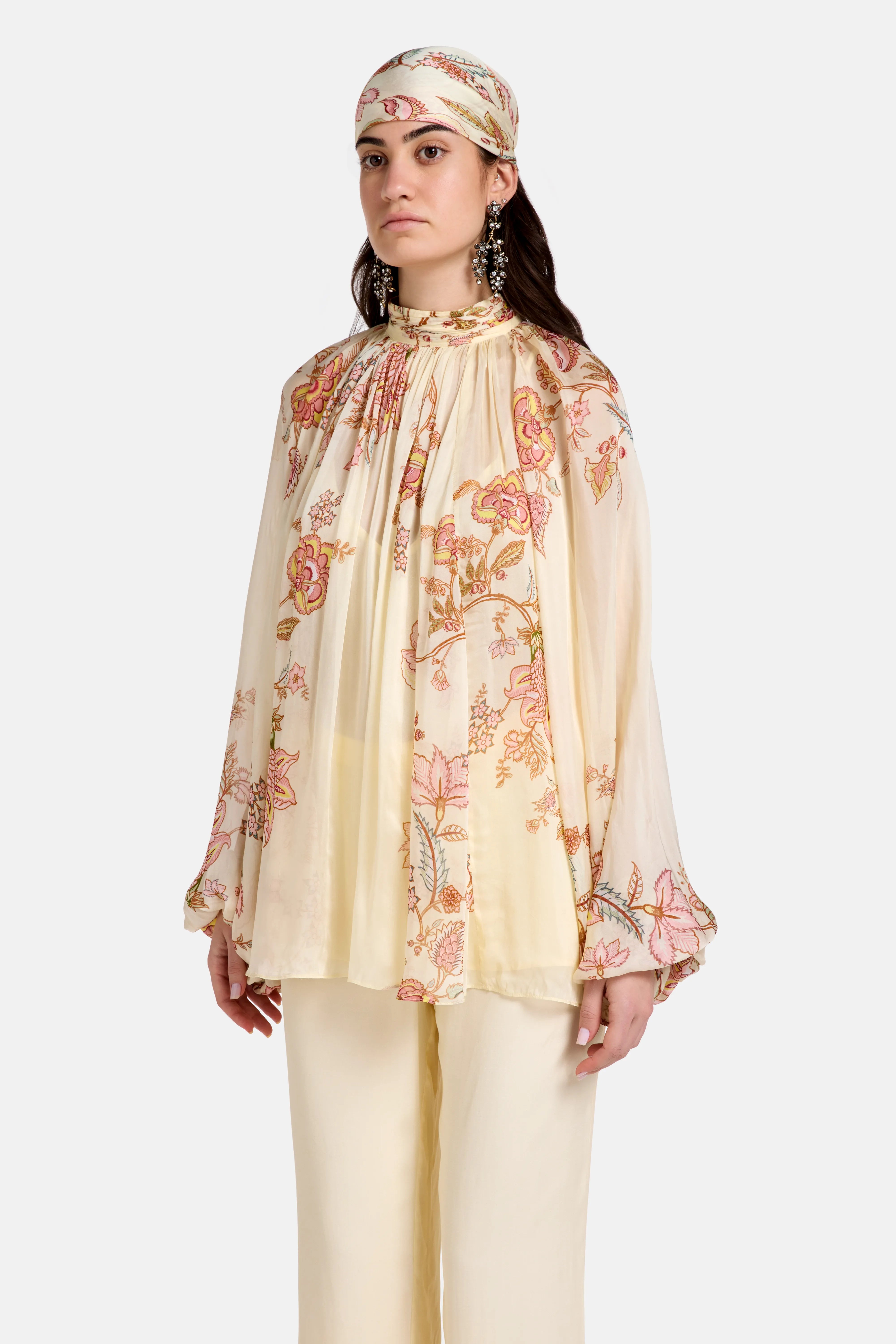 Riah Floral Top in Cream