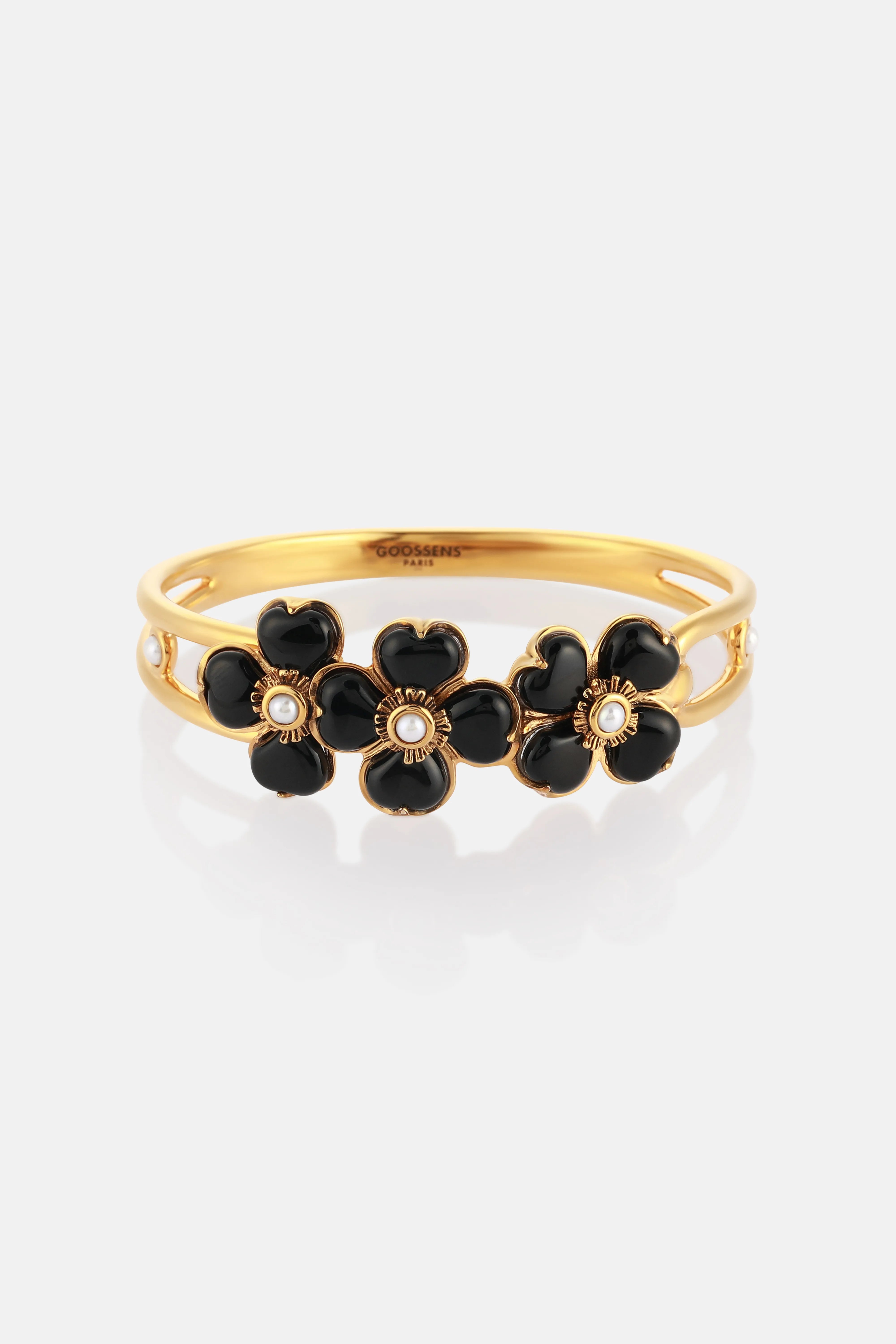 Trefles Agate Bracelet in Black