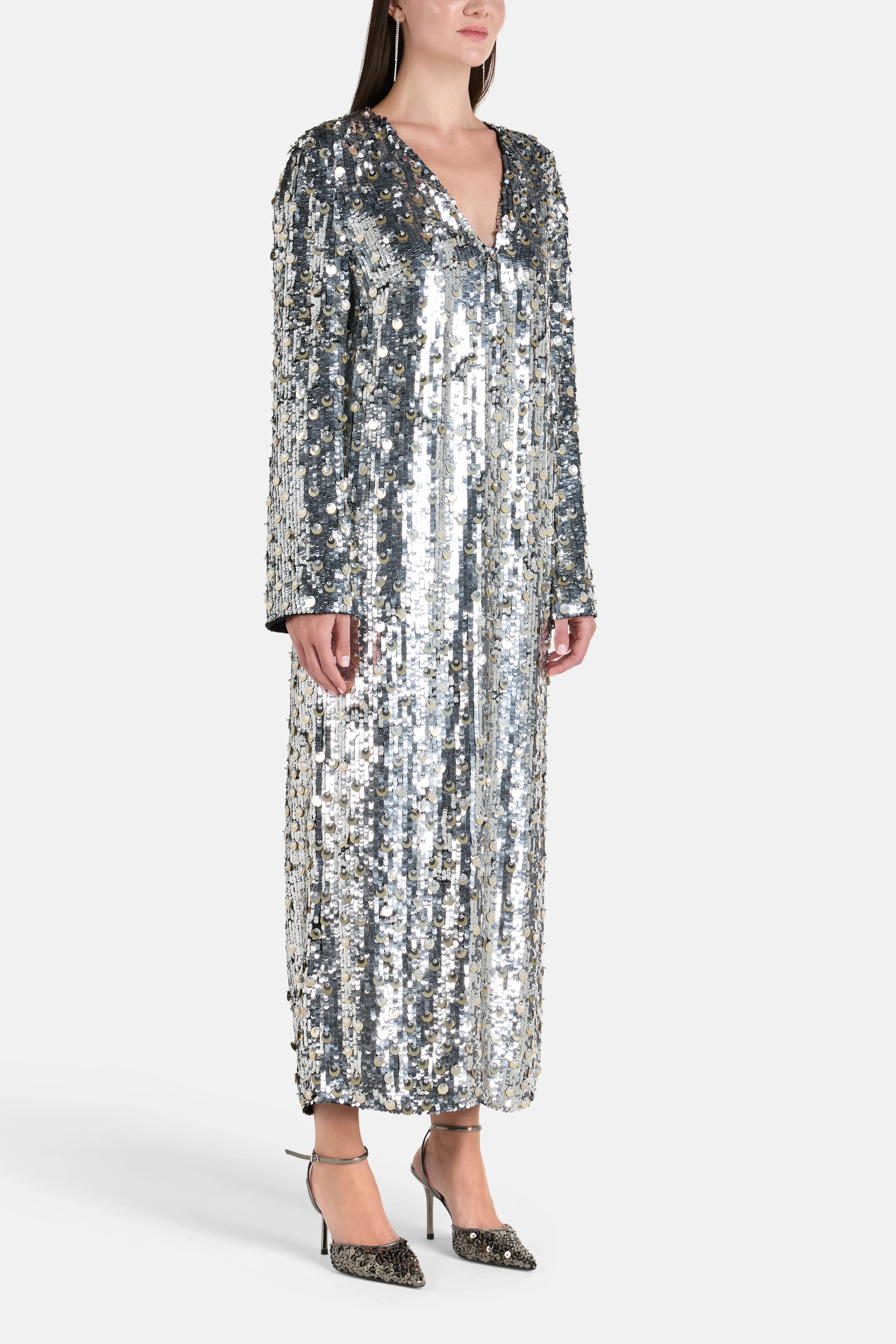 Long Sleeves V-Neck Embellished Kaftan in Silver