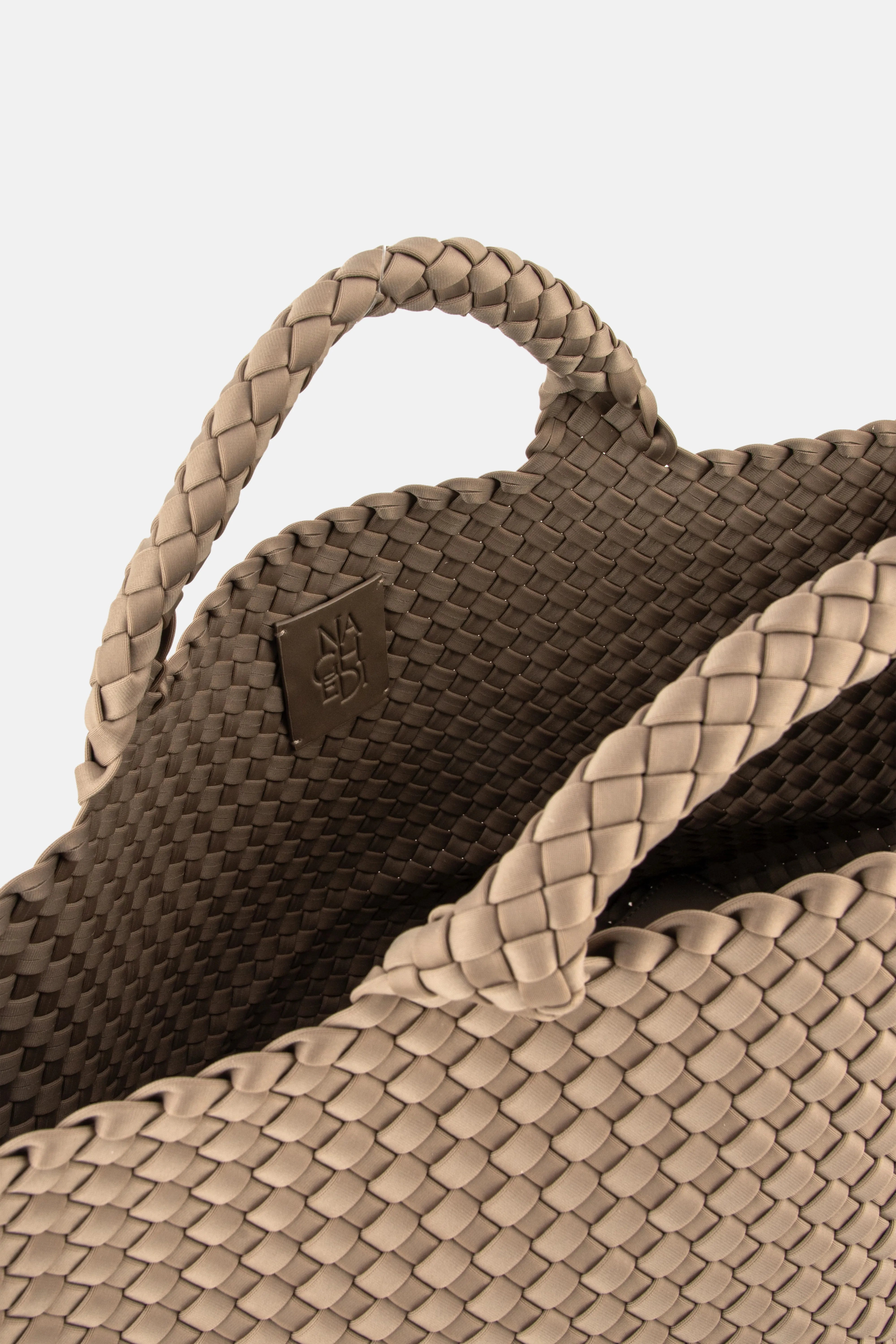 St. Barths Woven Medium Tote Bag in Beige with Pouch