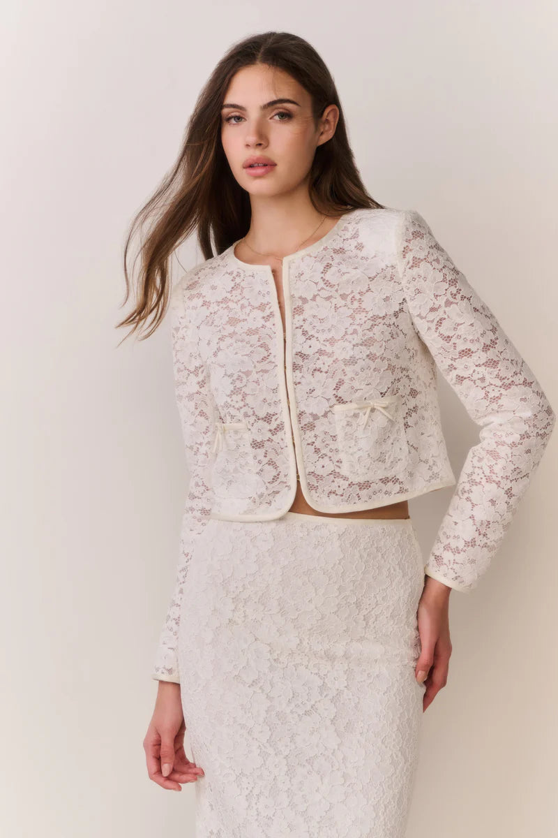 Junetta Cropped Cotton Lace Jacket in Cream
