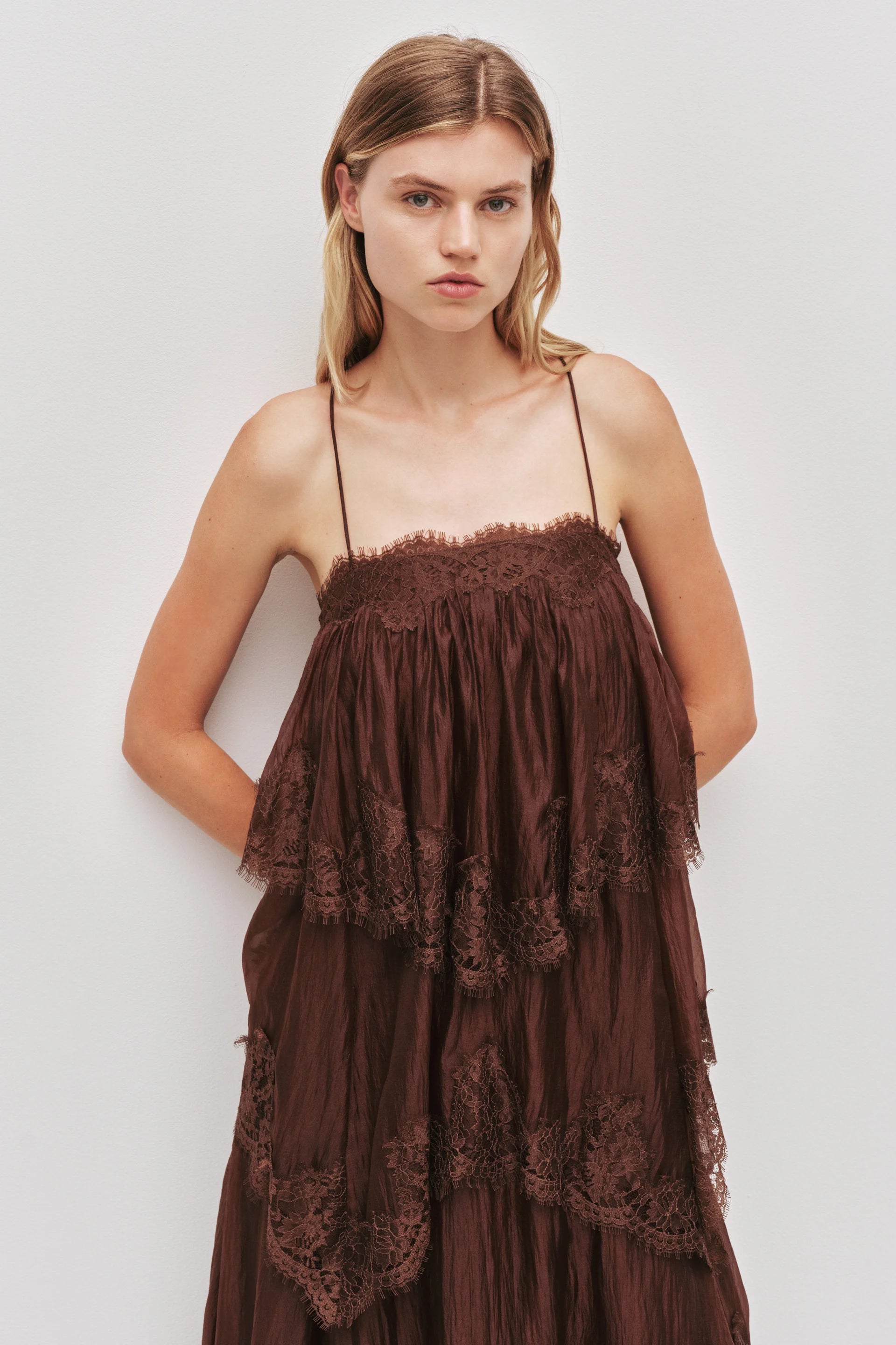 Ophelia Sleeveless Lace Maxi Dress in Brown