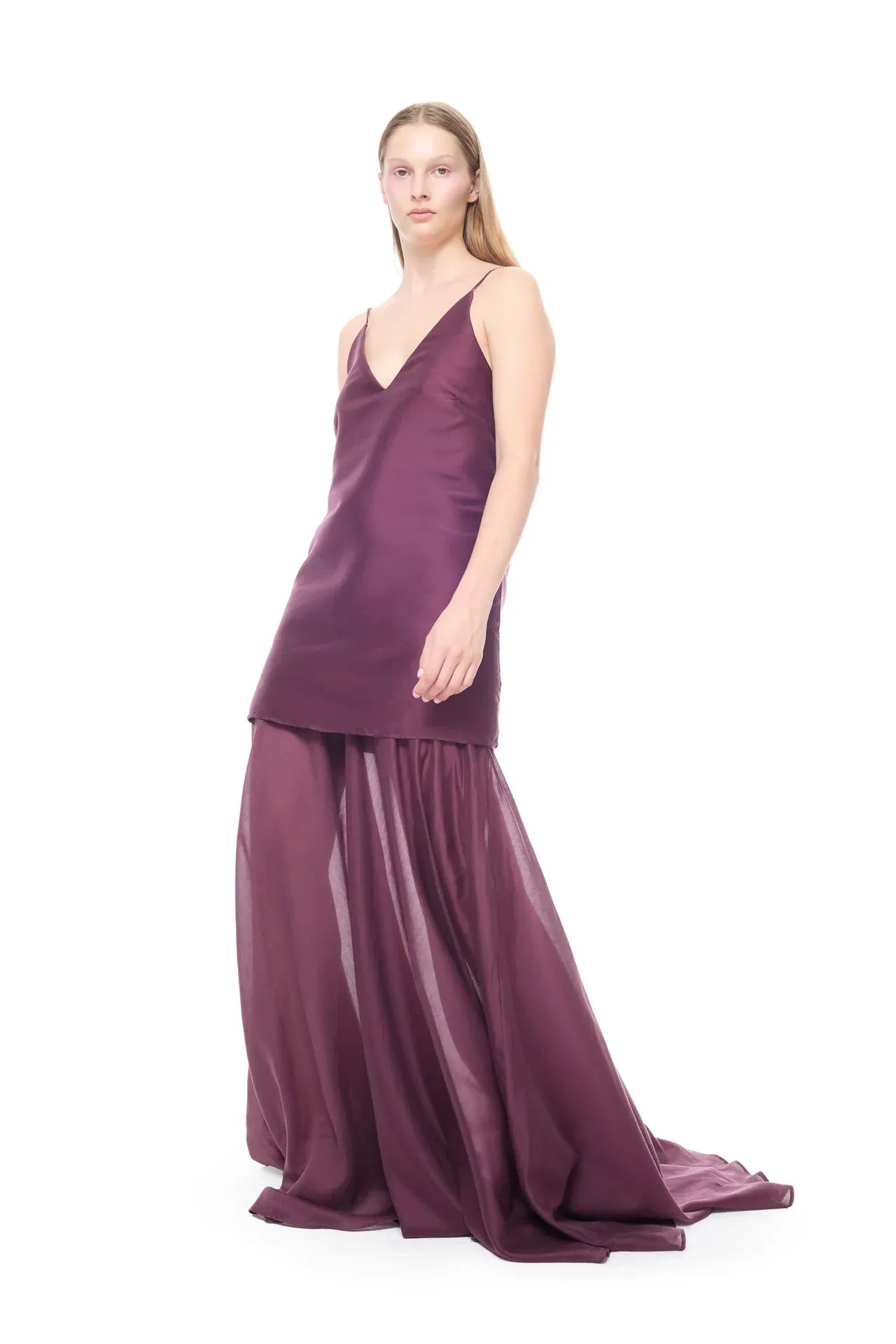 Double Layered Sleeveless Maxi Dress in Burgundy