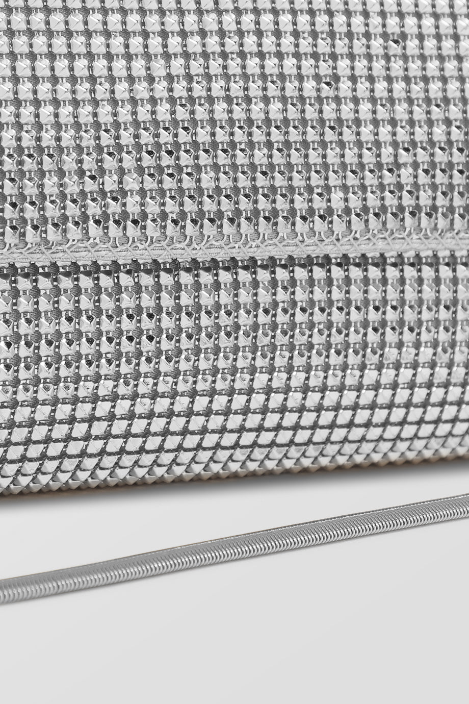 Pyramid Mesh Clutch
