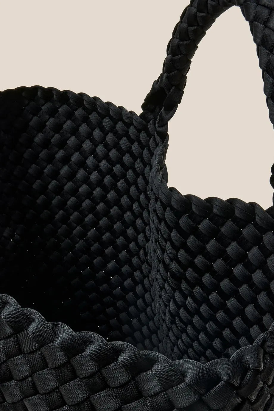 St Barths Medium Tote Bag in Black