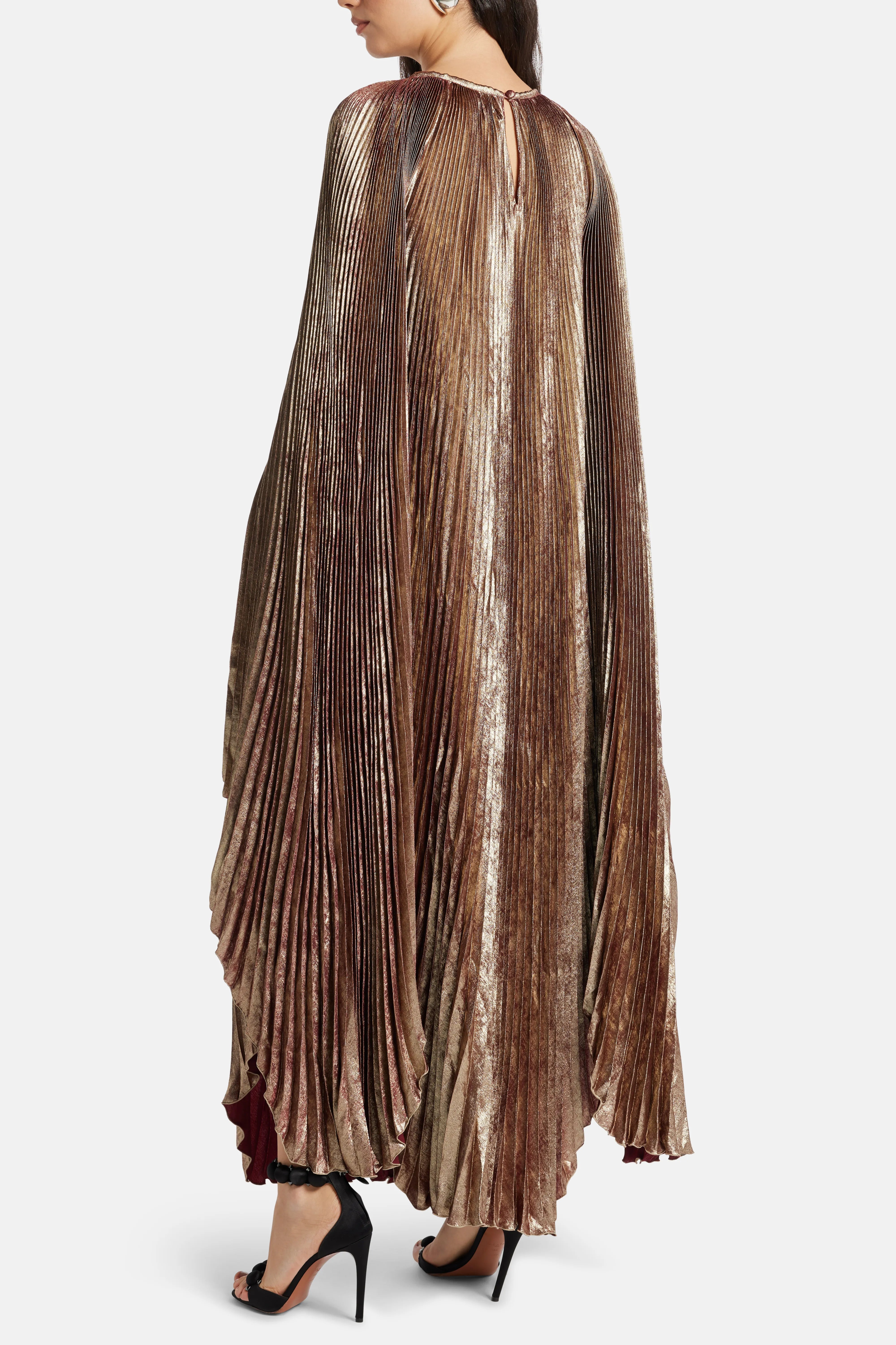 Palais Cape Sleeves Evening Dress in Gold