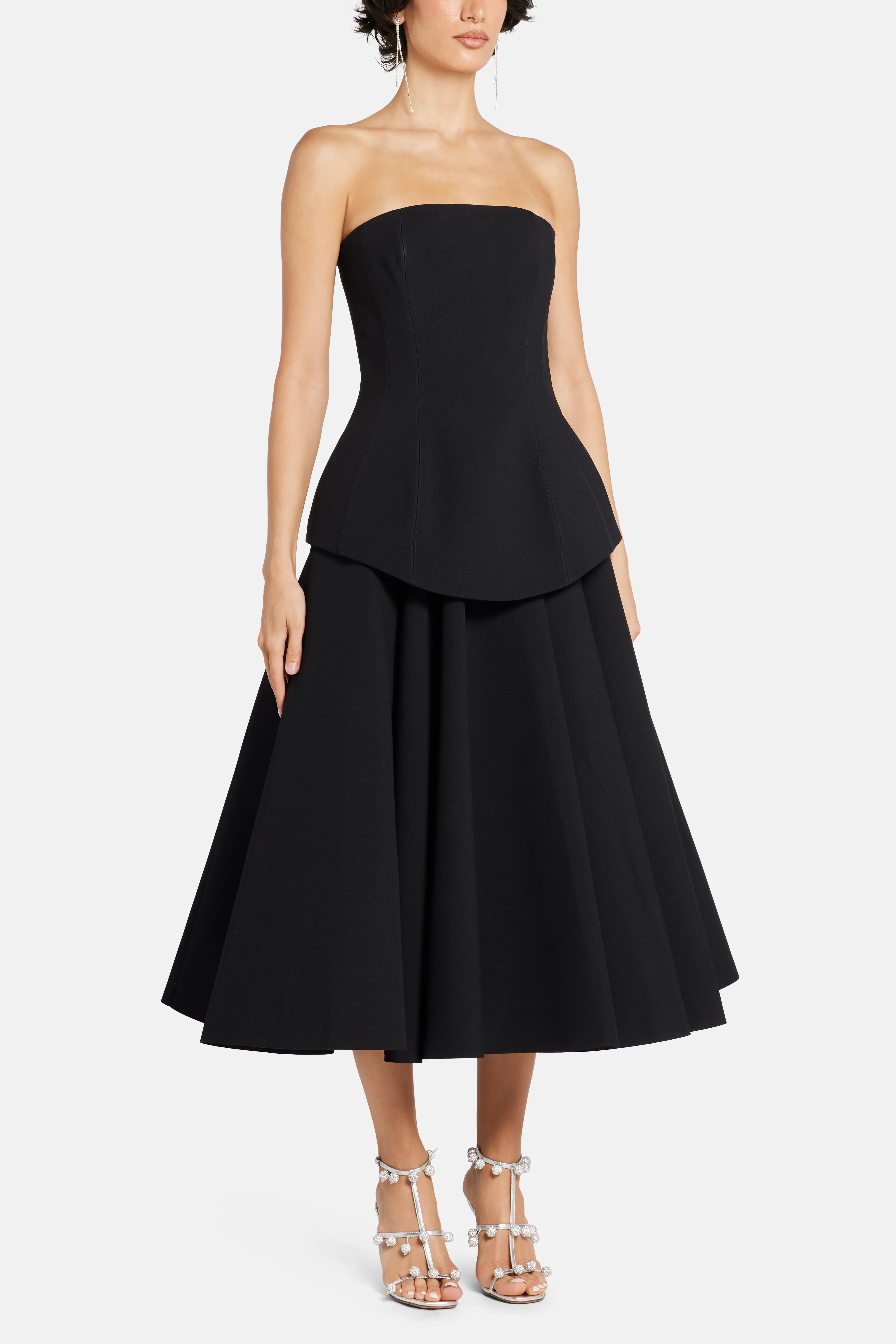 فستان سهرة آدا باللون الأسود