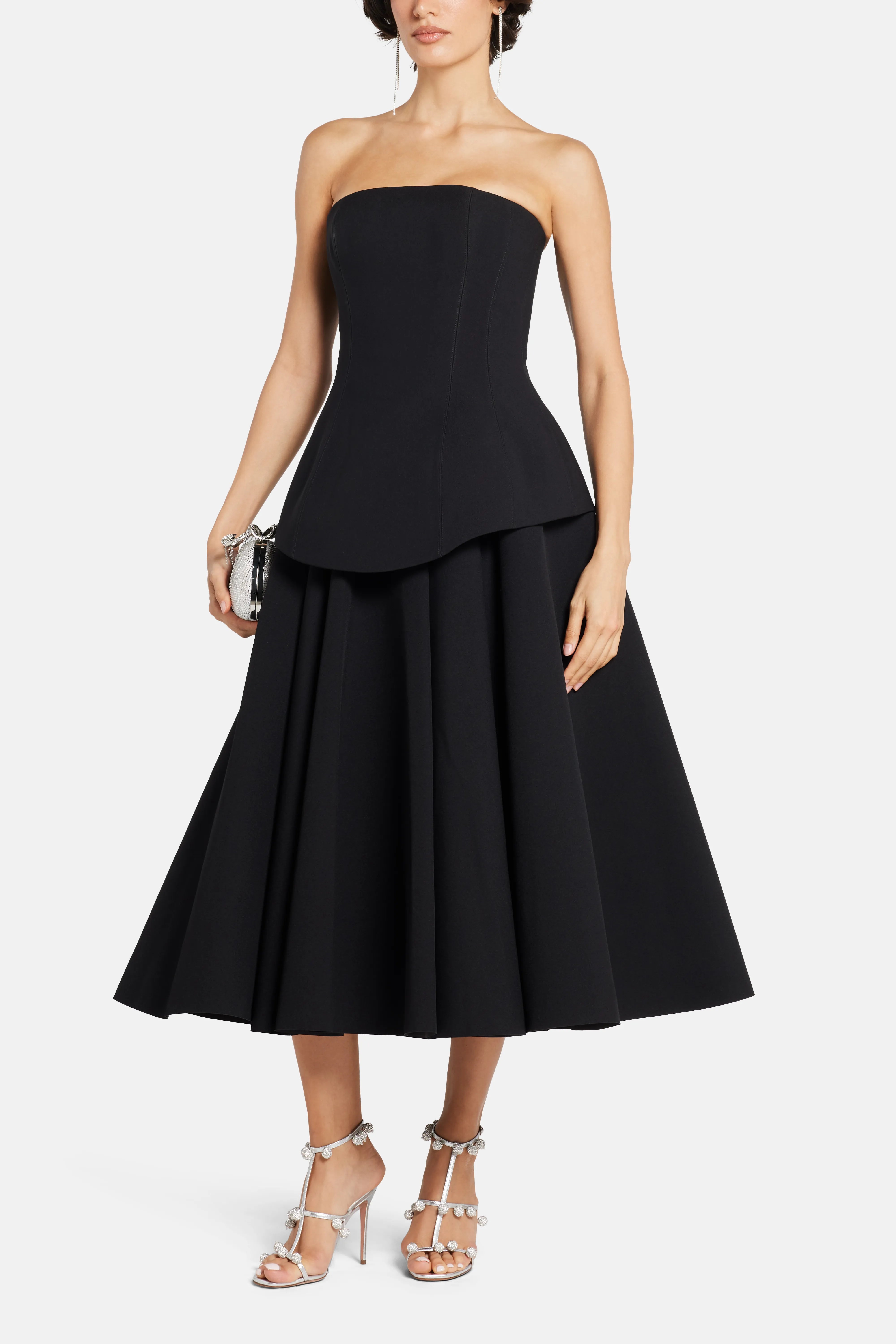 فستان سهرة آدا باللون الأسود