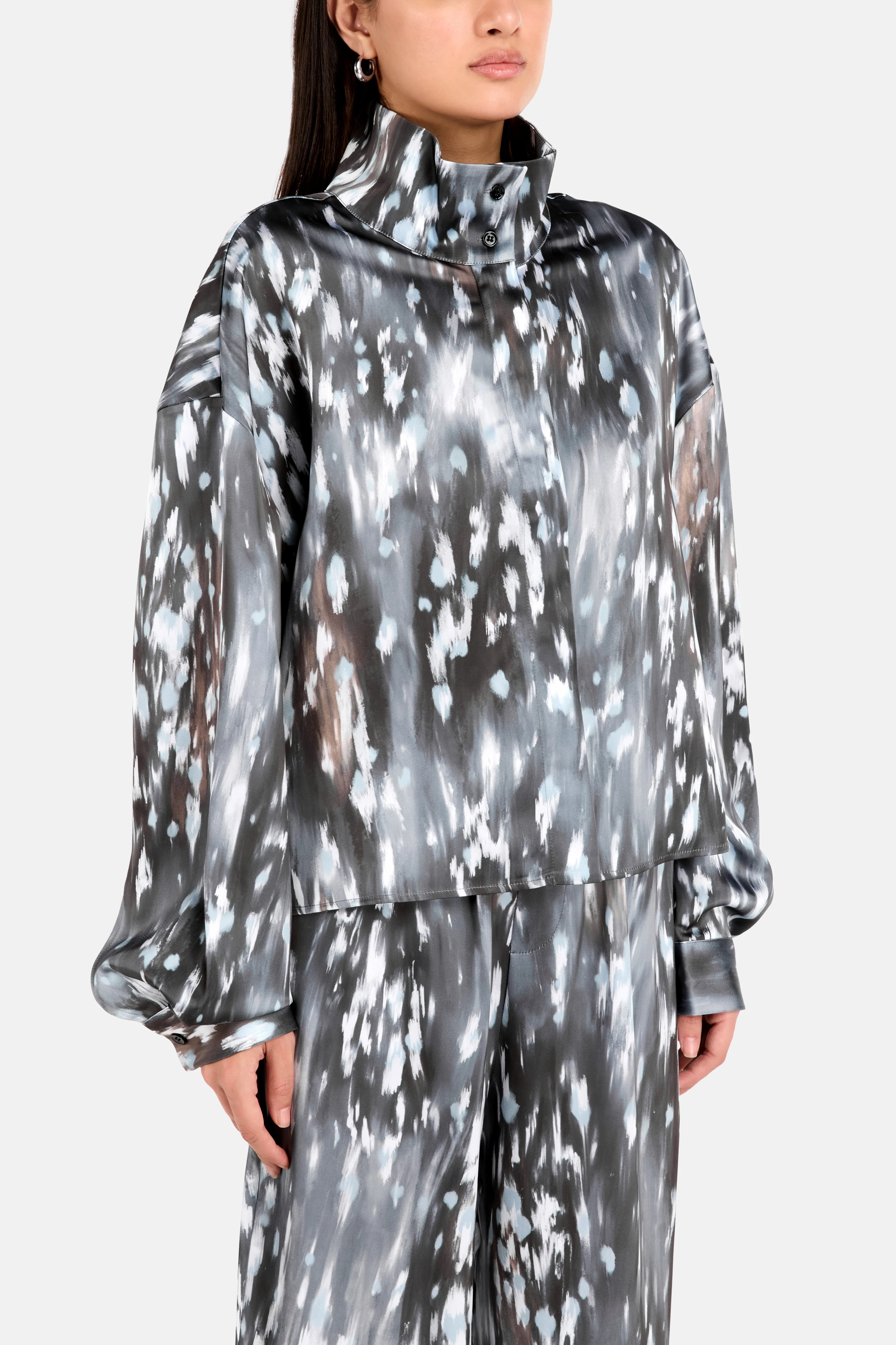 Vannilia Patterned Blouse in Grey