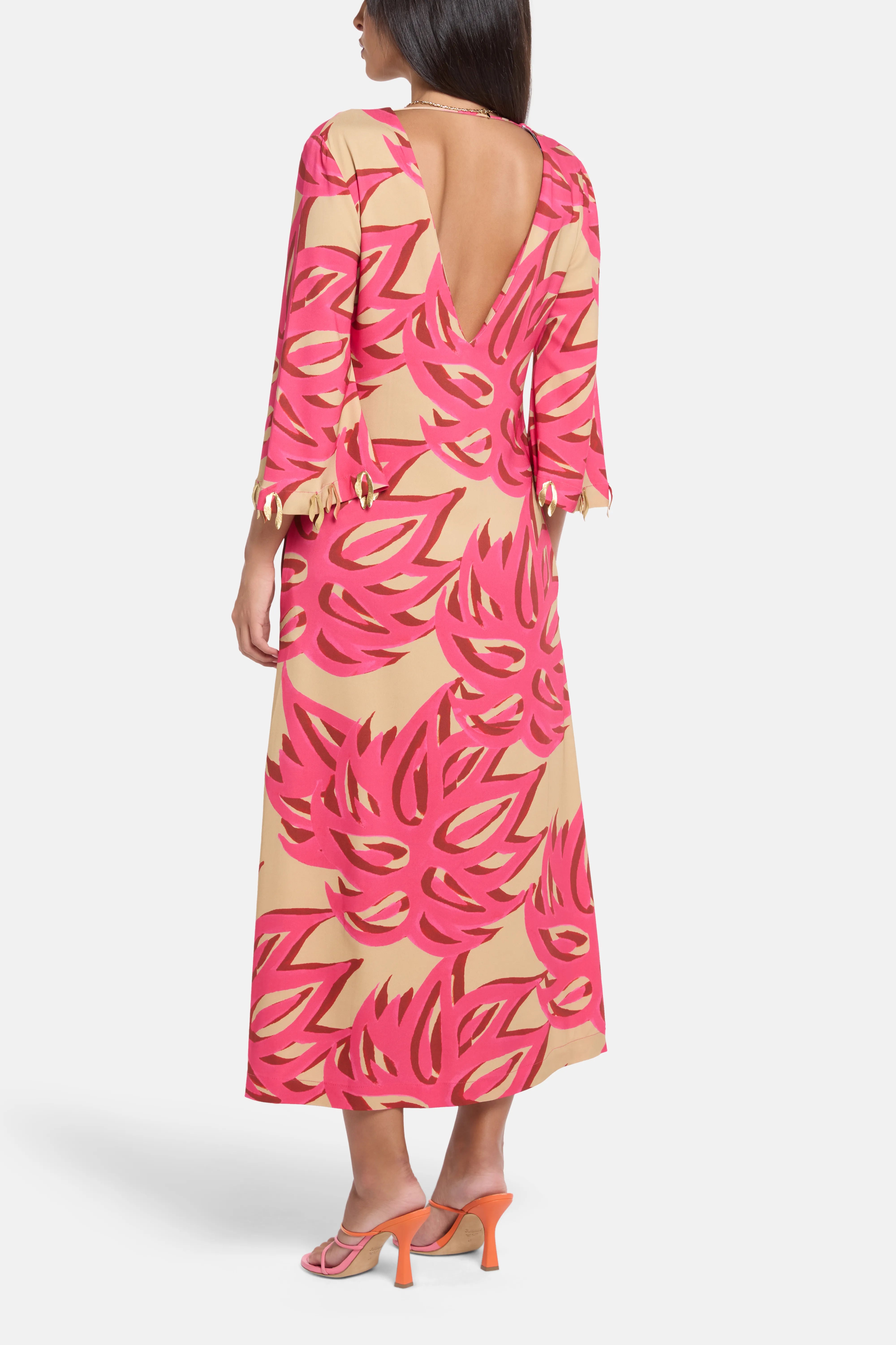 Ismene Sabra V Neck Silk Kaftan in Pink