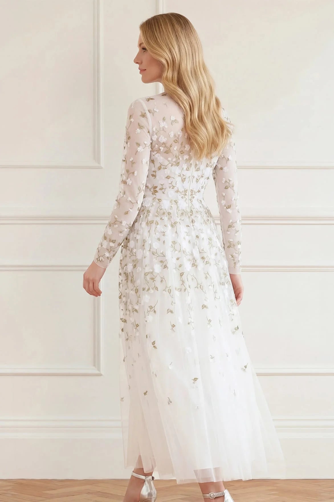 Trailing Roses Floral Evening Dress in White