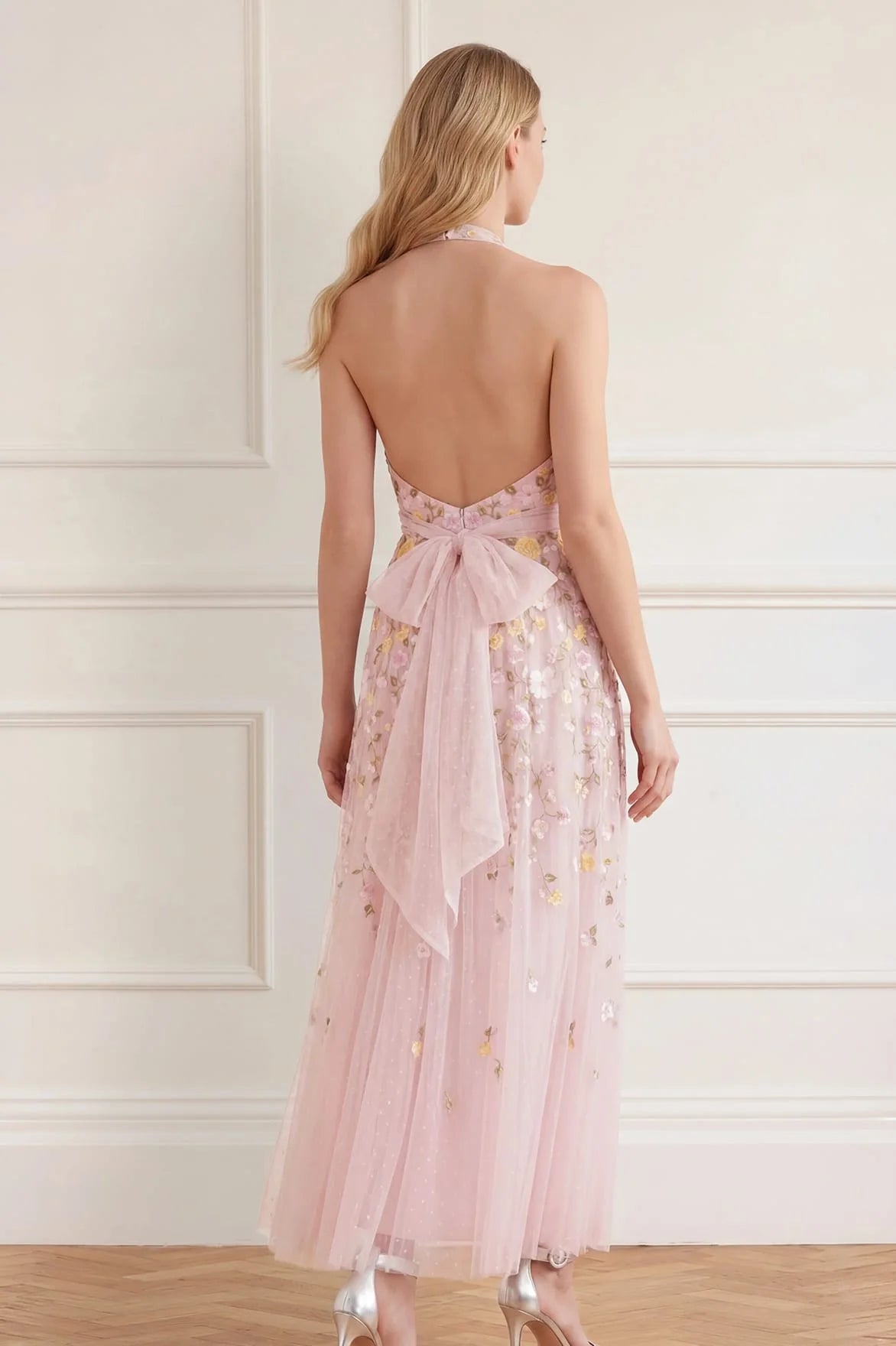 Trailing Roses Halter Neck Sleeveless Floral Evening Dress in Pink