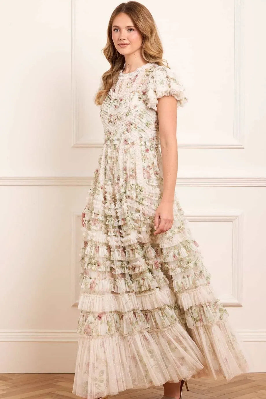Colettes La Vie En Rose Round Neck Short Sleeves Evening Dress in Cream