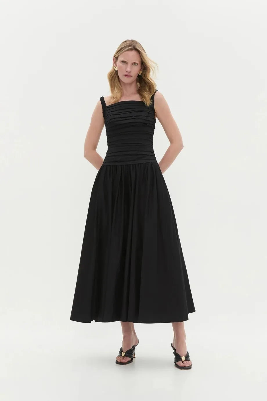 Star Sleeveless Cotton Midi Dress in Black