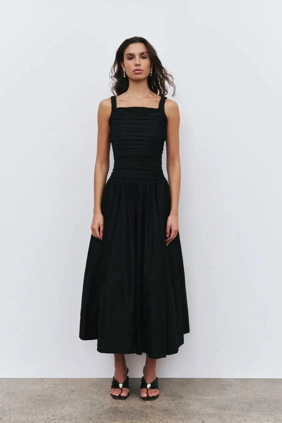 Star Sleeveless Cotton Midi Dress in Black