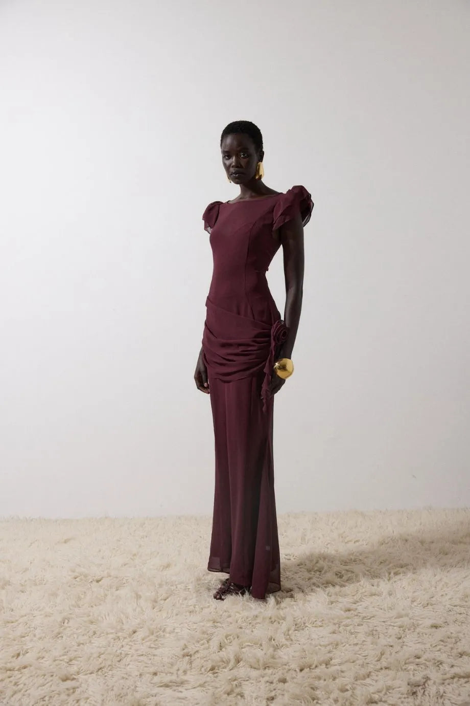 Florentine Rose Applique Body Sash Maxi Dress in Burgundy