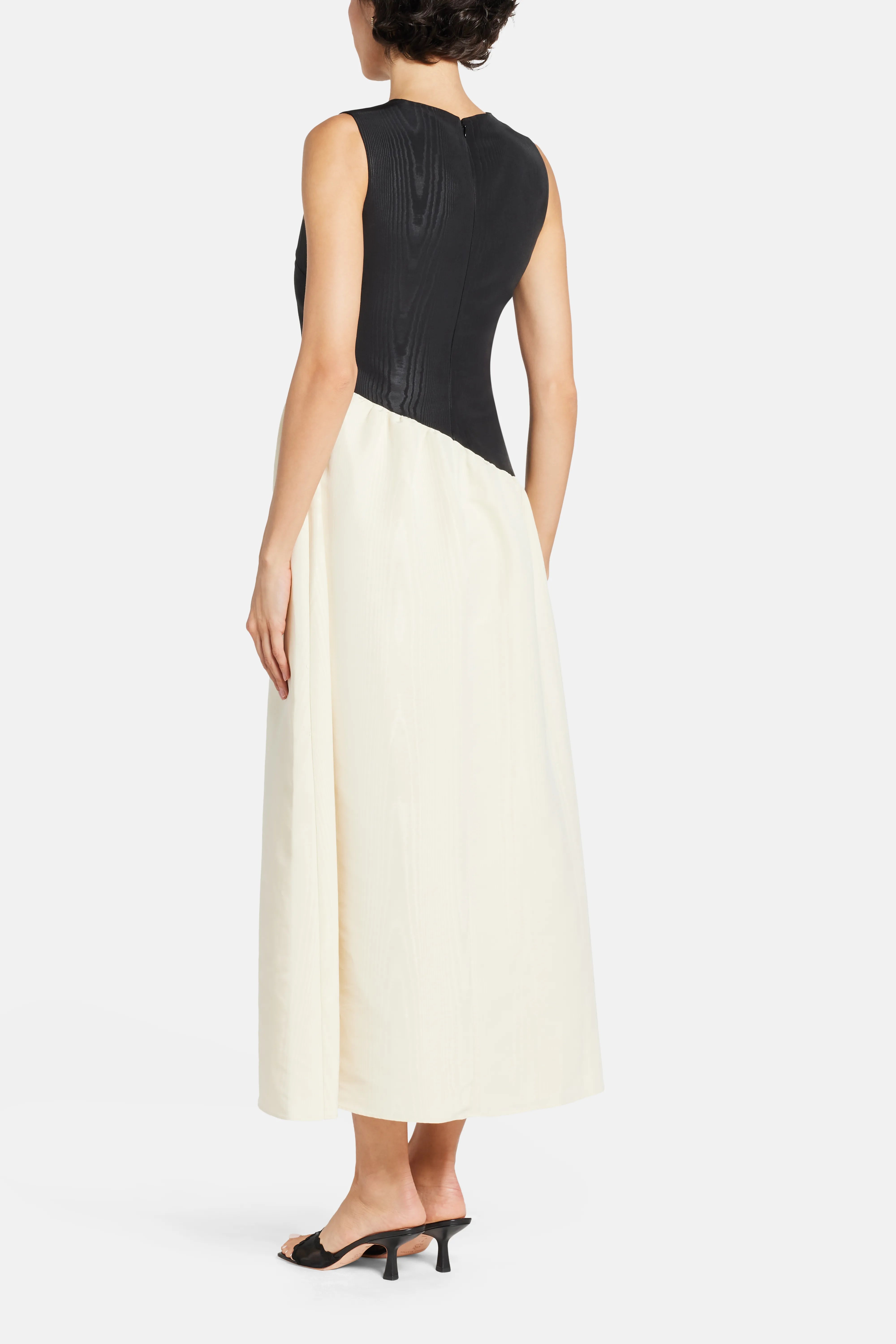 Laurel Moire Sleeveless Midi Dress in Black and White