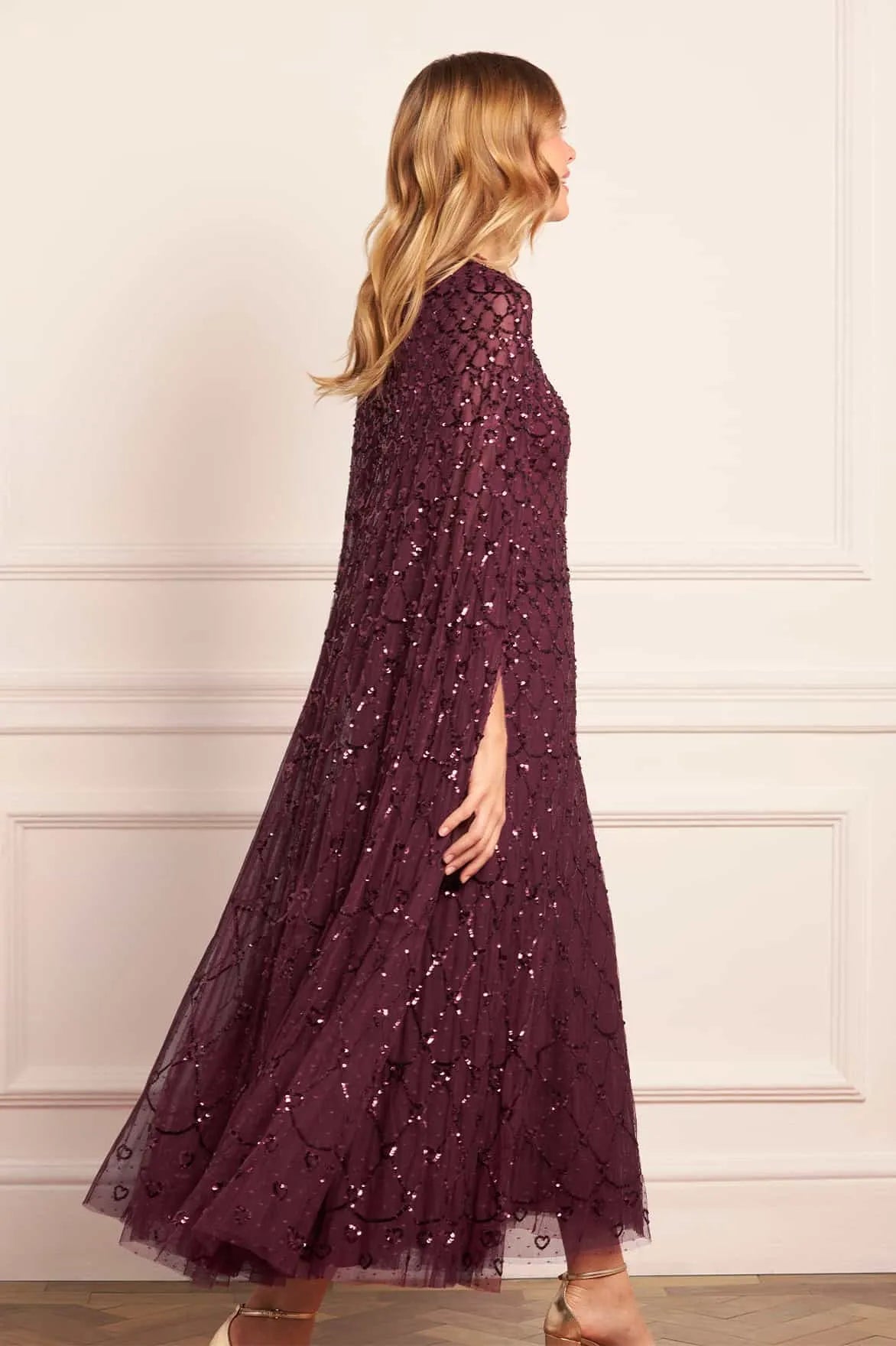 Heart Lattice Sequin Cape Evening Dress in Maroon