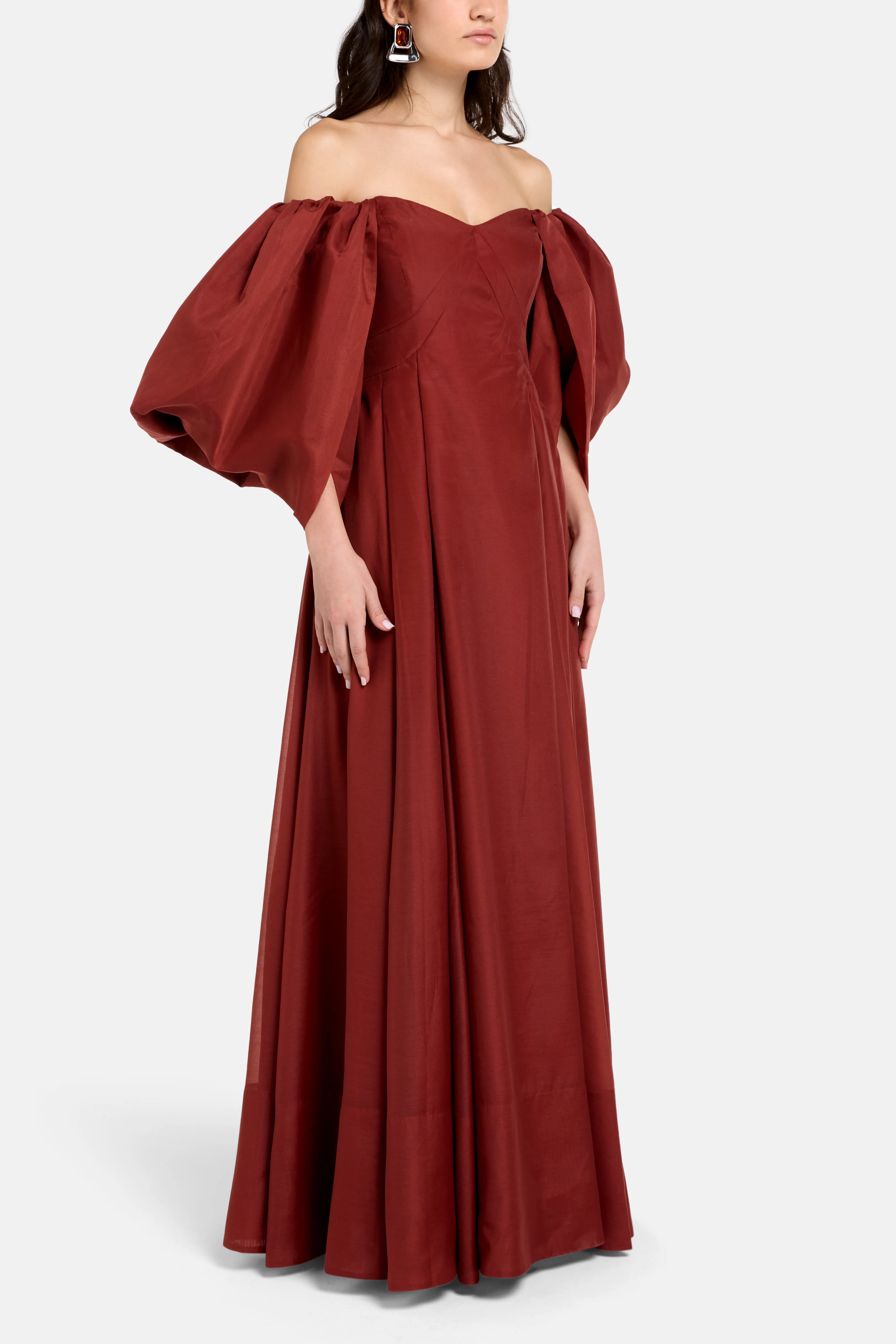 Jardin Off Shoulder Maxi Dress in Brown