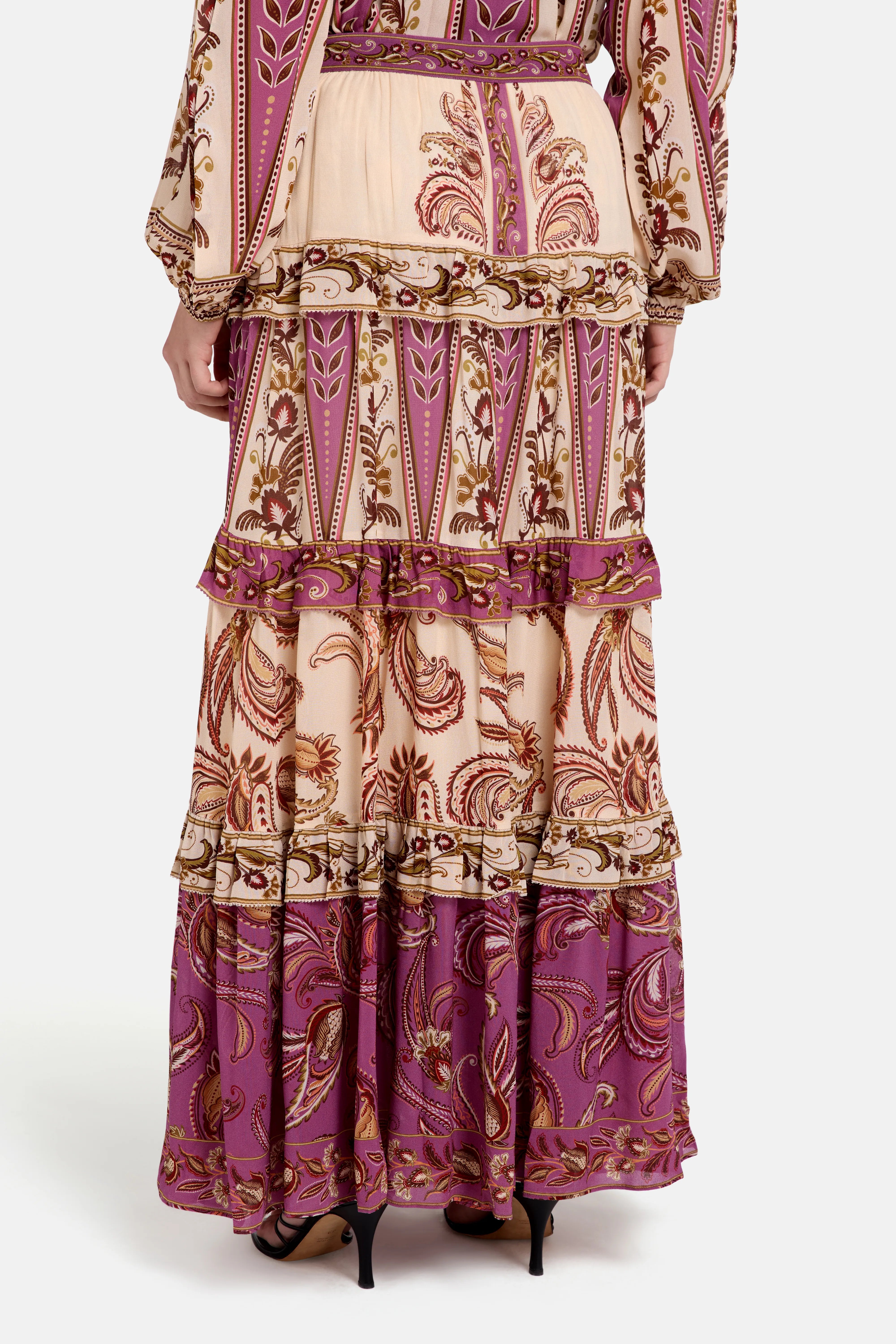 Delicate Ainika Sand Ruffles Maxi Skirt in Brown